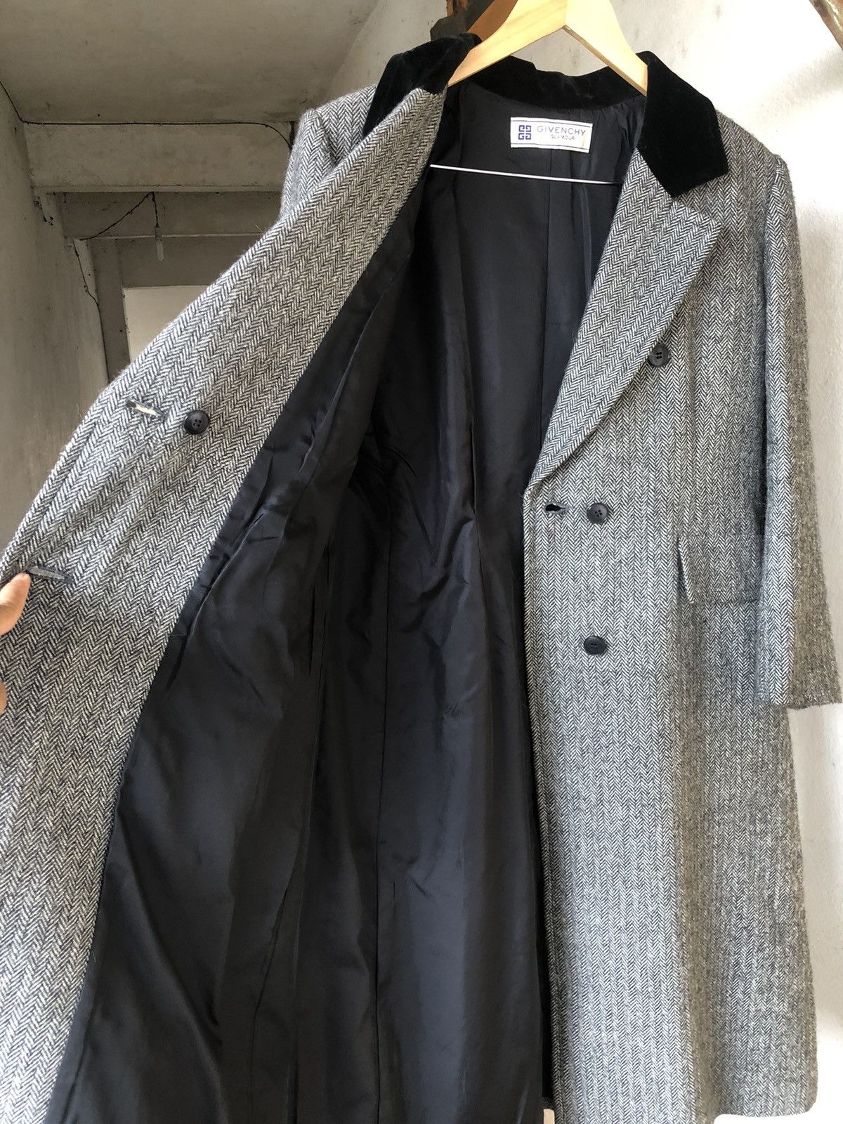 Givenchy Vintage Givenchy Glamour Double Breasted Long Coat Size US M / EU 48-50 / 2 - 17 Thumbnail