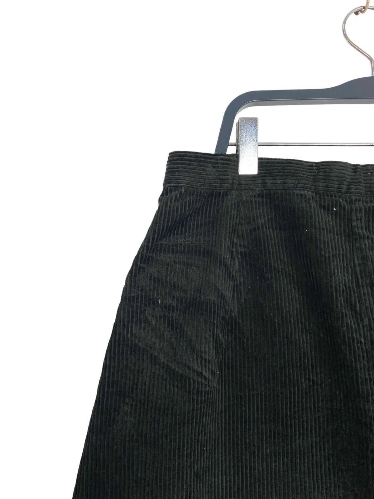 JW Anderson × Uniqlo Rare‼️ J.w Anderson x Uniqlo Corduroy Mini Skirt Small Logo Size 28" / US 6 / IT 42 - 8 Thumbnail