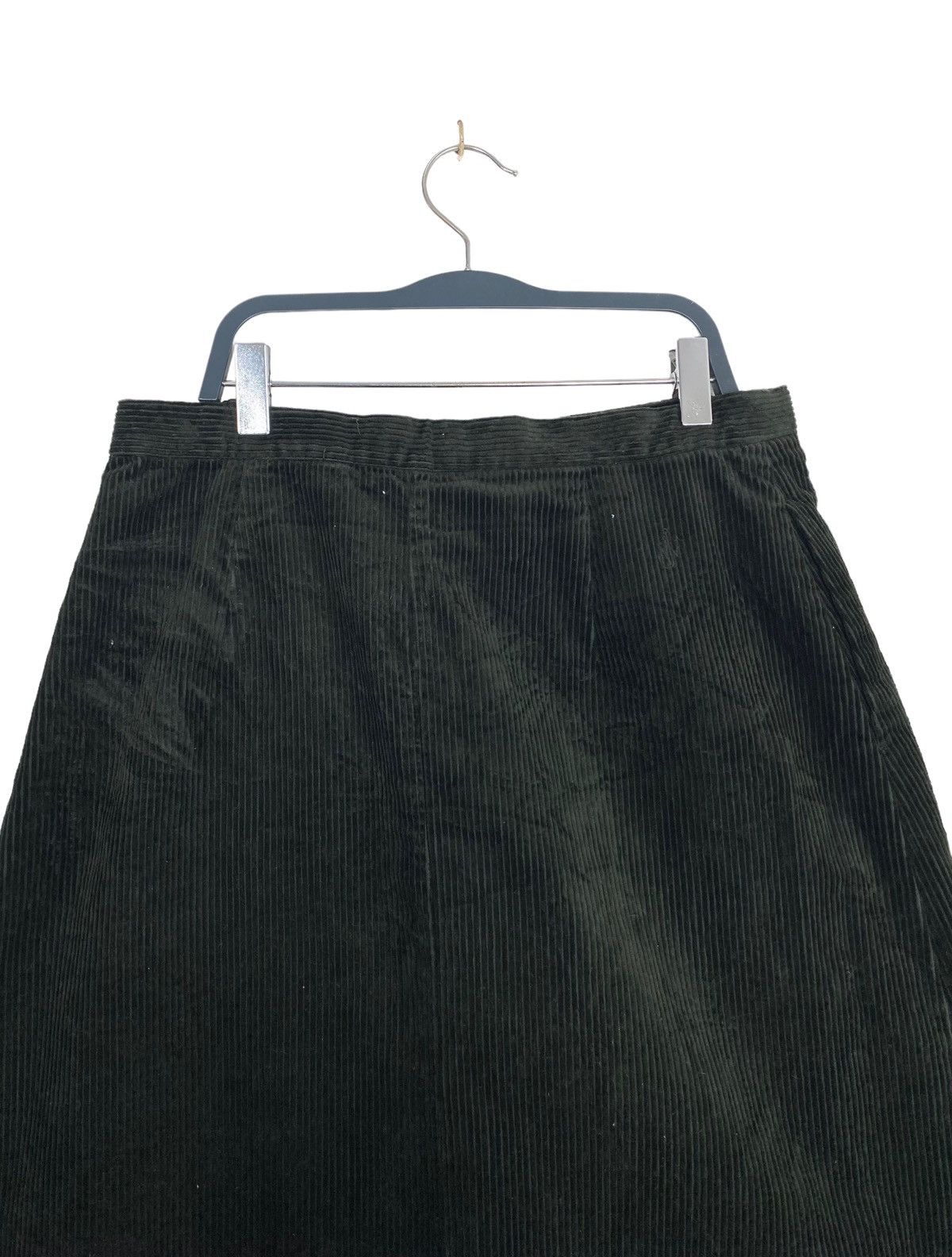 JW Anderson × Uniqlo Rare‼️ J.w Anderson x Uniqlo Corduroy Mini Skirt Small Logo Size 28" / US 6 / IT 42 - 4 Thumbnail