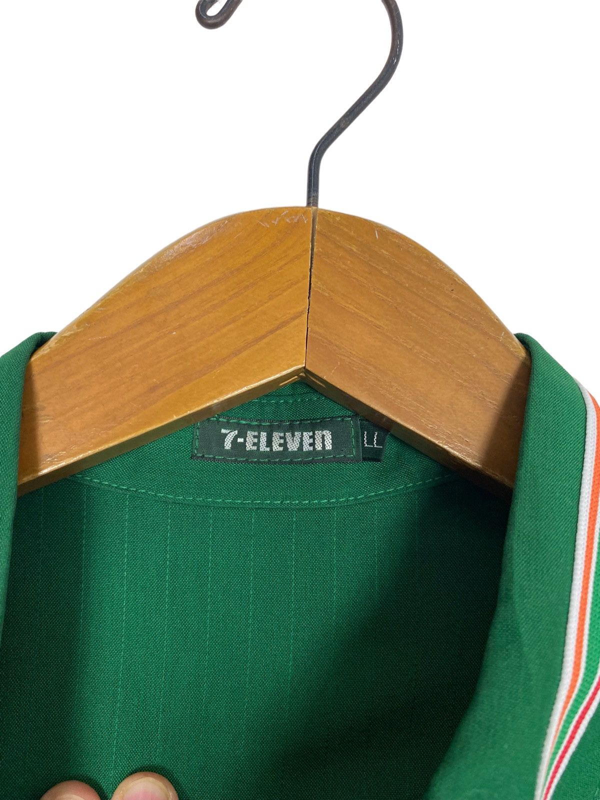 Japanese Brand Rare‼️ Vtg 7 Eleven Uniform Long Sleeve Embroidery Big Logo Size US L / EU 52-54 / 3 - 5 Thumbnail