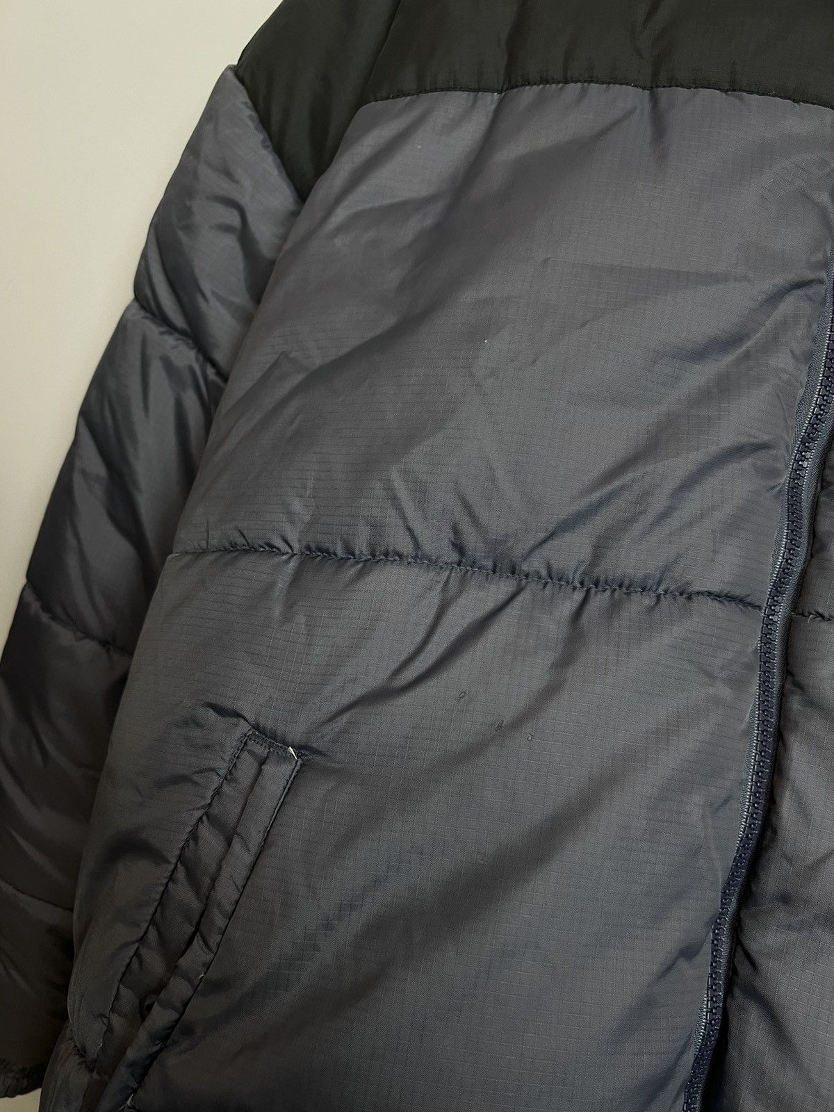 Helly Hansen Rare HELLY HANSEN Graffit Vintage PUFFER JACKET Winter 00s Size US L / EU 52-54 / 3 - 4 Thumbnail