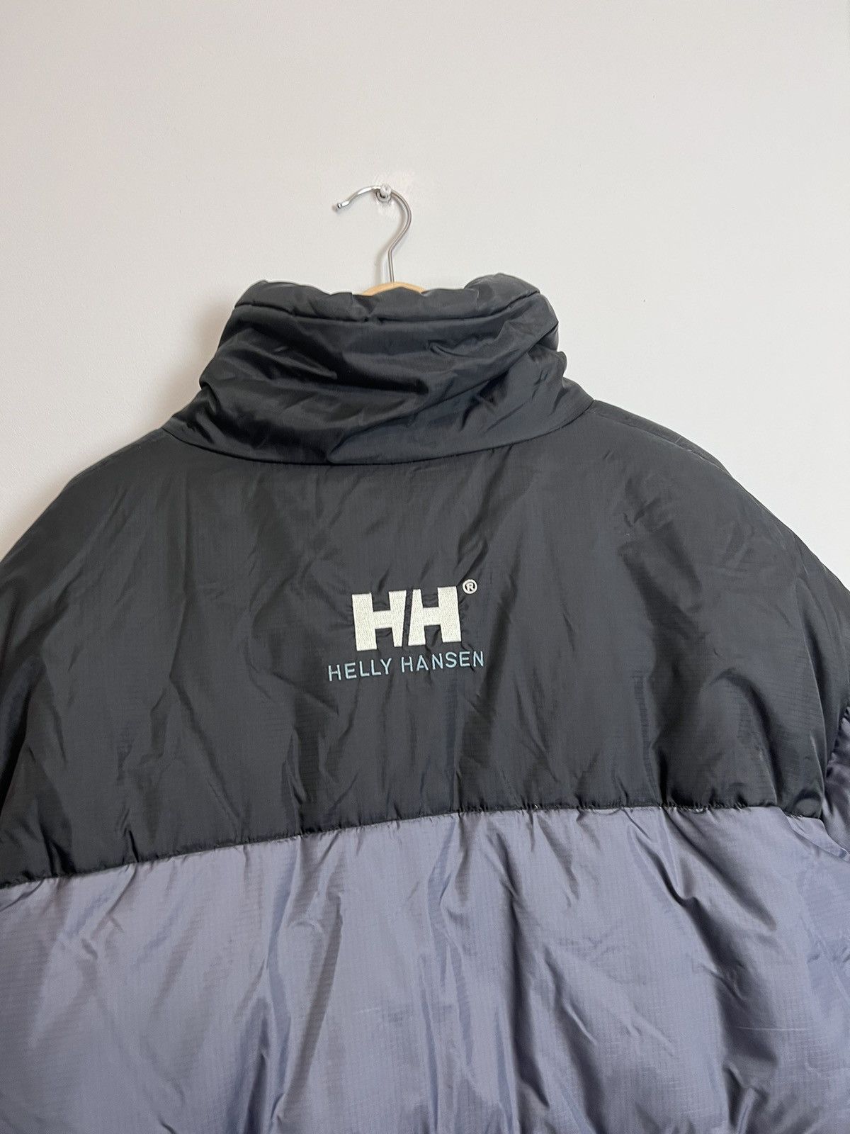 Helly Hansen Rare HELLY HANSEN Graffit Vintage PUFFER JACKET Winter 00s Size US L / EU 52-54 / 3 - 5 Thumbnail