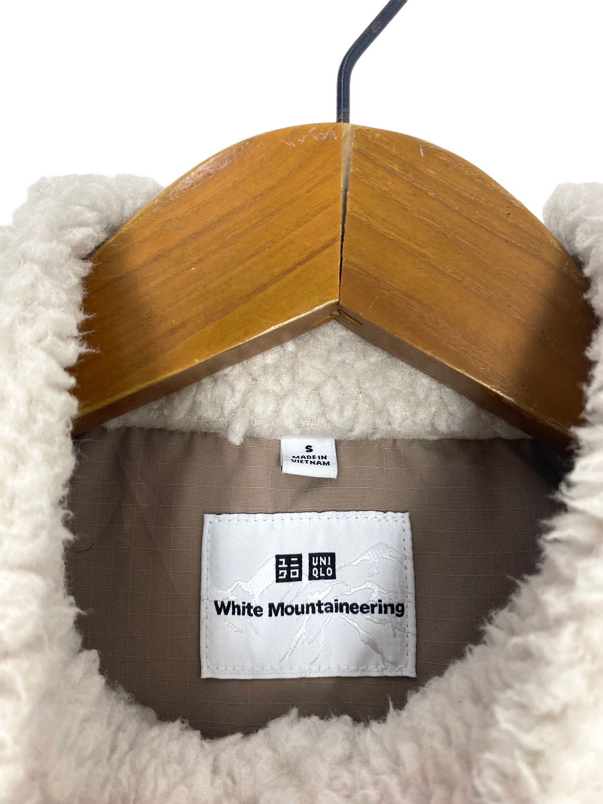 Uniqlo × White Mountaineering Rare‼️ White Mountaineering X Uniqlo Deep Pile Small Size Size US S / EU 44-46 / 1 - 3 Thumbnail