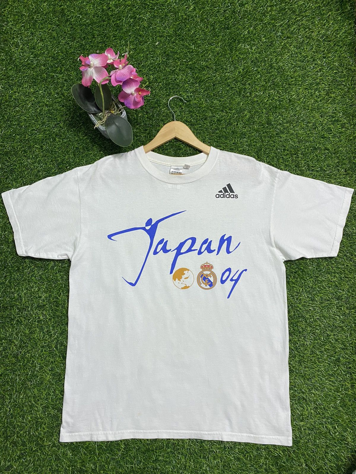 Adidas × Vintage Vintage Adidas Japan Real Madrid Size US L / EU 52-54 / 3 - 1 Thumbnail