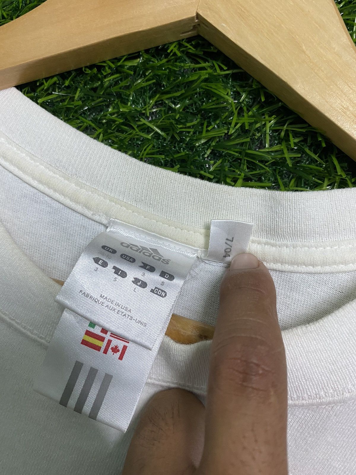 Adidas × Vintage Vintage Adidas Japan Real Madrid Size US L / EU 52-54 / 3 - 3 Thumbnail