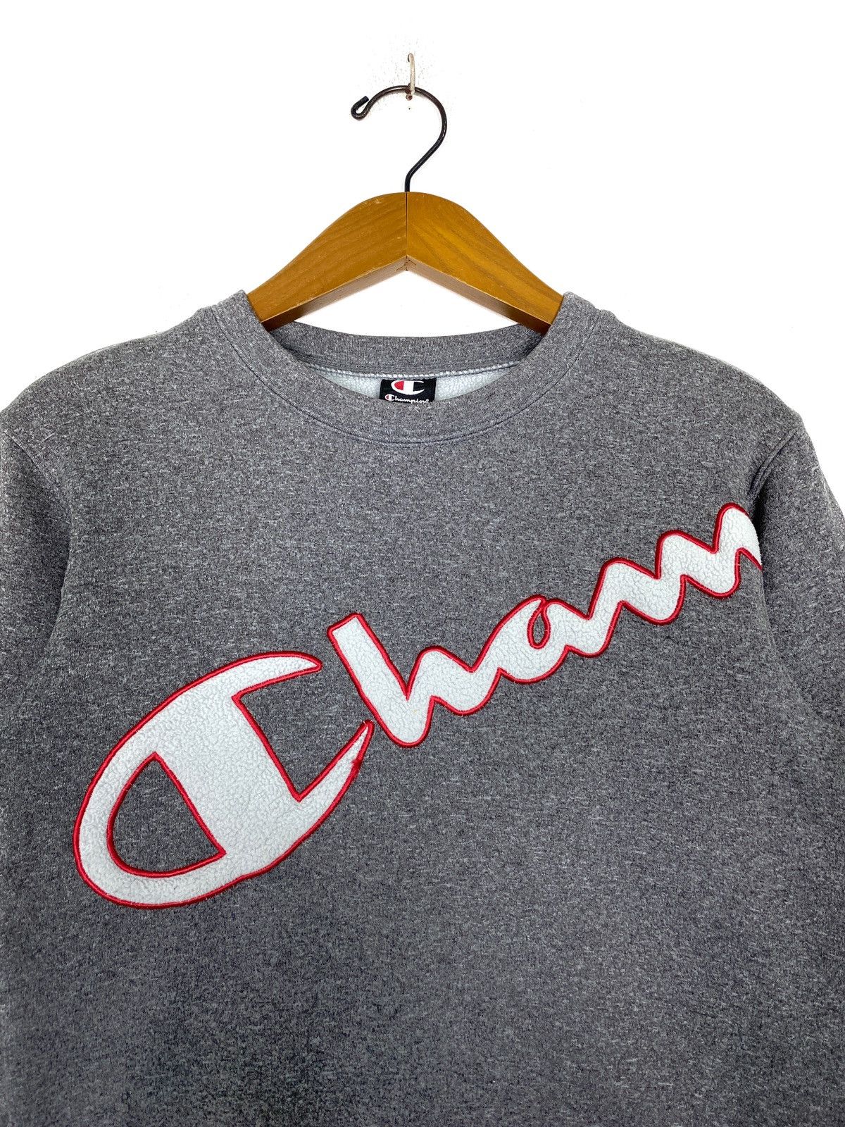 Champion ✔️Rare‼️Champion Sweatshirt Embroided Big Logo (women size) Size ONE SIZE - 2 Thumbnail