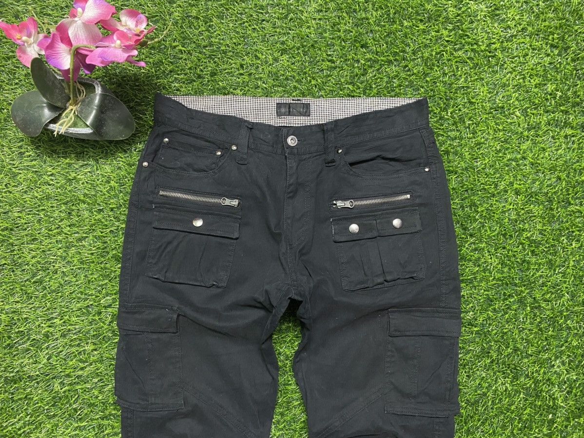 Japanese Brand Multipockets Cargo Pants Size US 33 - 4 Thumbnail