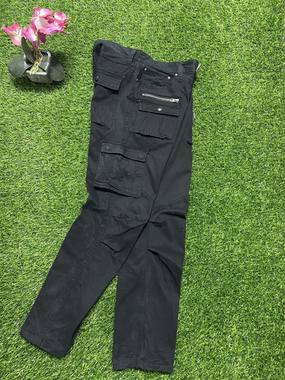Japanese Brand Multipockets Cargo Pants Size US 33 - 3 Thumbnail