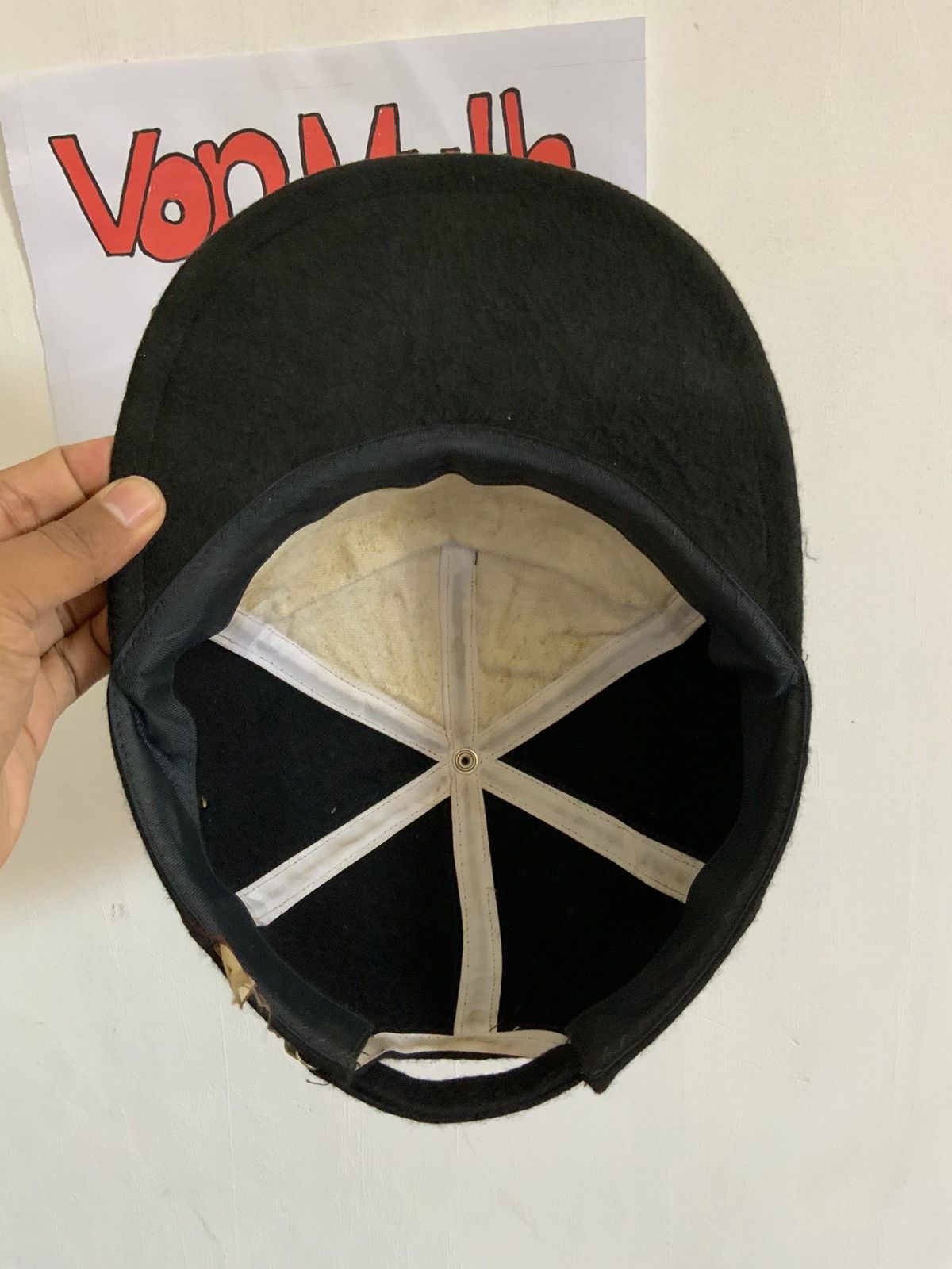 Vintage Vintage Lancia Rally World Champion Fur Hat Size ONE SIZE - 8 Thumbnail