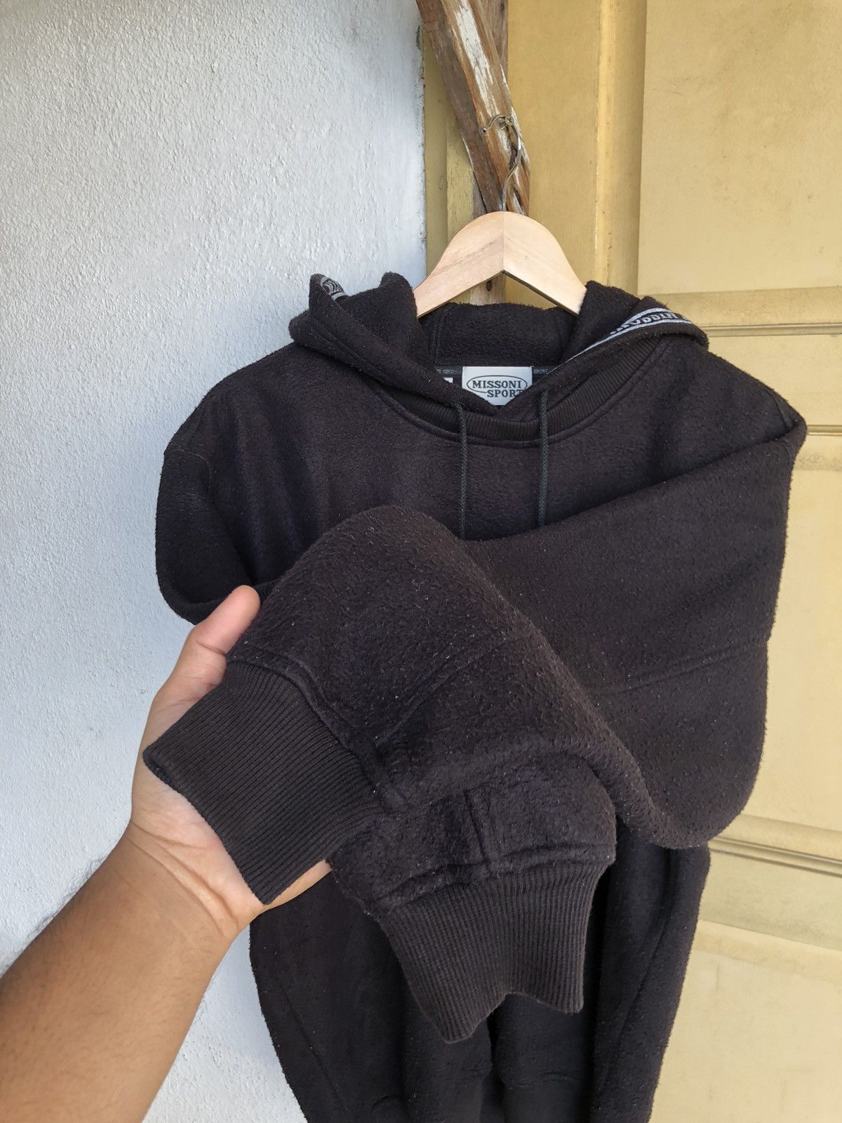 Missoni Vintage Missoni Sport Embroidery Logo Fleece Hoodie Size US L / EU 52-54 / 3 - 8 Thumbnail