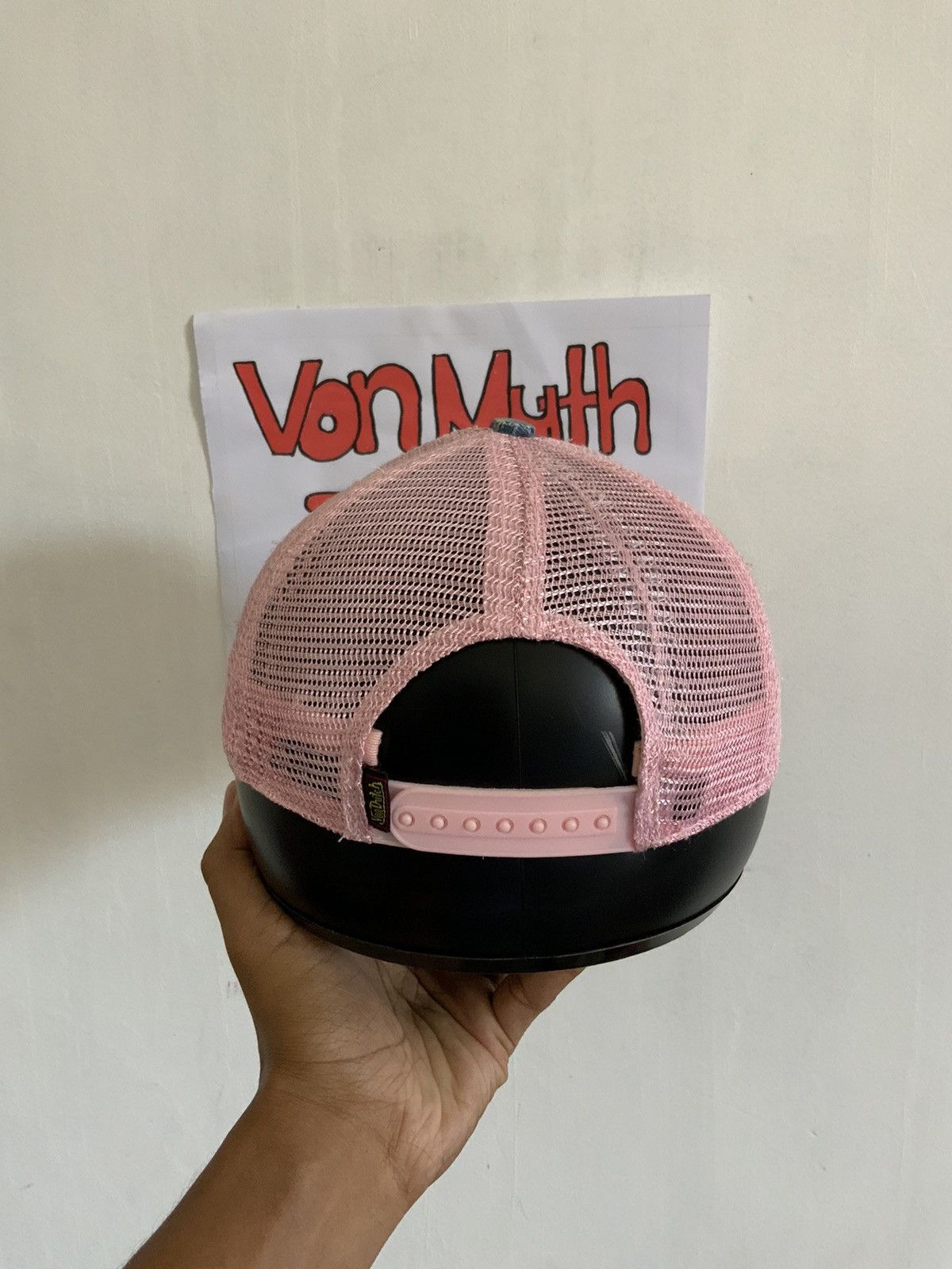 Von Dutch Vintage Von Dutch Flying Eyeball Trucker Hat Size ONE SIZE - 4 Thumbnail