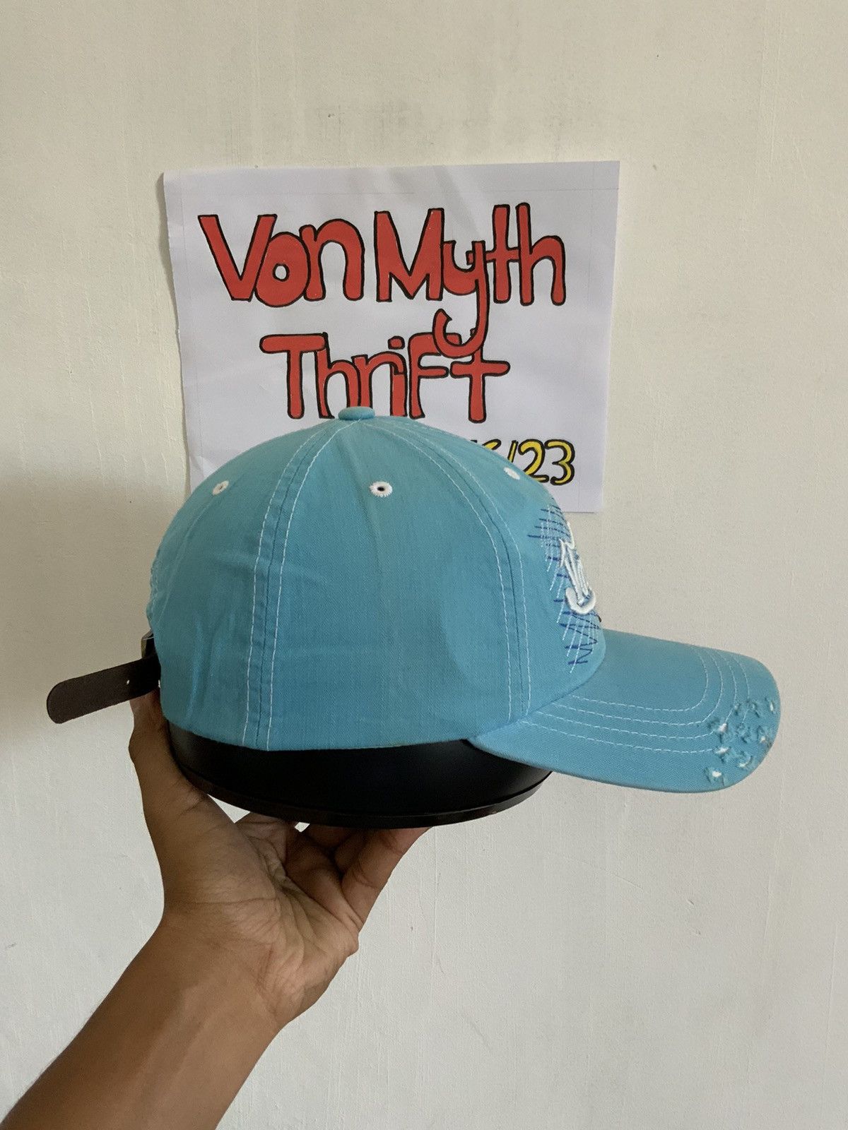 Von Dutch Deadstock Von Dutch Distressed Hat Size ONE SIZE - 4 Thumbnail