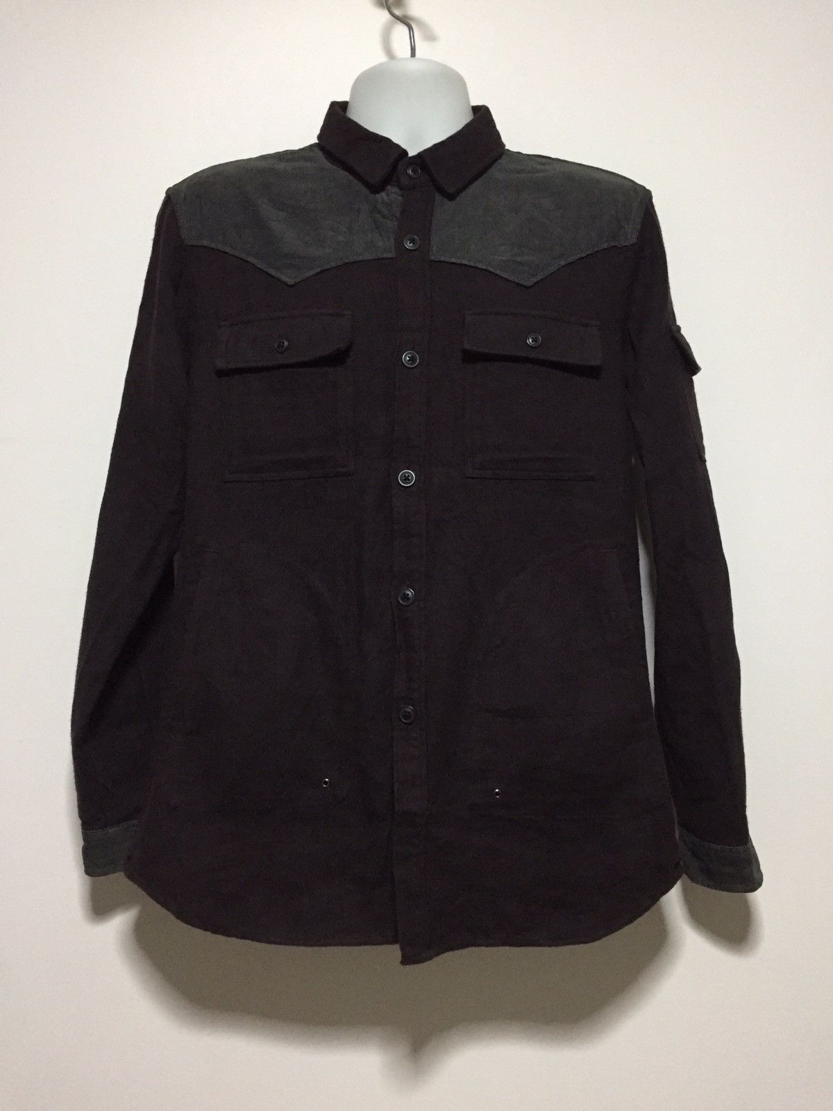 Undercover × Uniqlo Uniqlo Undercover by Jun Takahashi Western Shirt Size US L / EU 52-54 / 3 - 1 Thumbnail