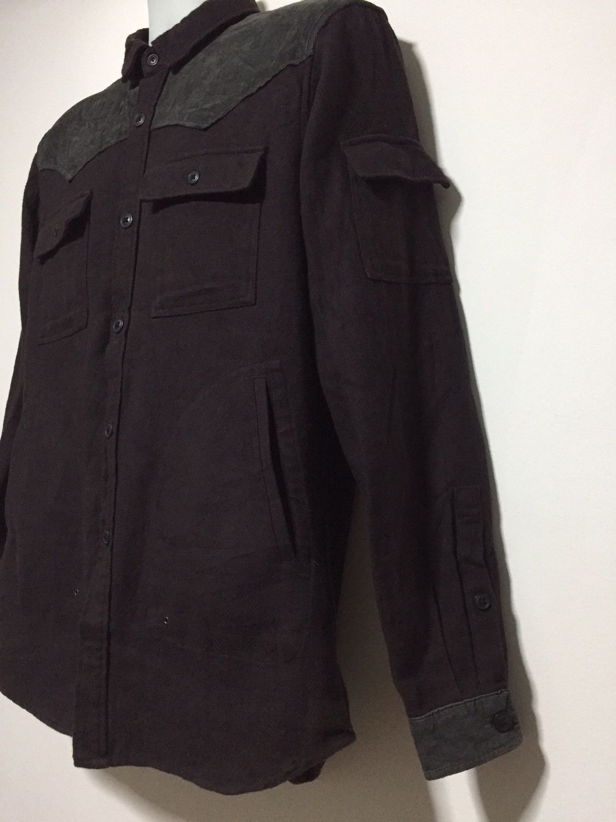 Undercover × Uniqlo Uniqlo Undercover by Jun Takahashi Western Shirt Size US L / EU 52-54 / 3 - 2 Thumbnail
