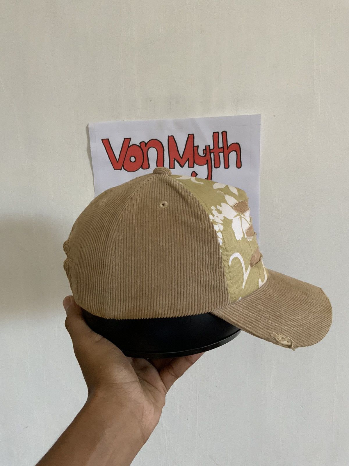 Von Dutch Von Dutch x Flying Eyeball Distressed Corduroi Trucker Hat Size ONE SIZE - 5 Thumbnail
