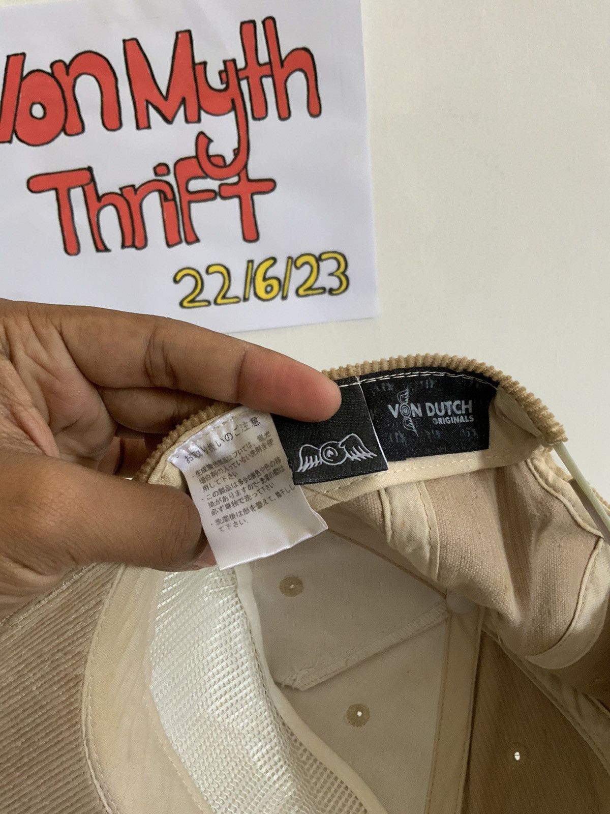 Von Dutch Von Dutch x Flying Eyeball Distressed Corduroi Trucker Hat Size ONE SIZE - 14 Thumbnail