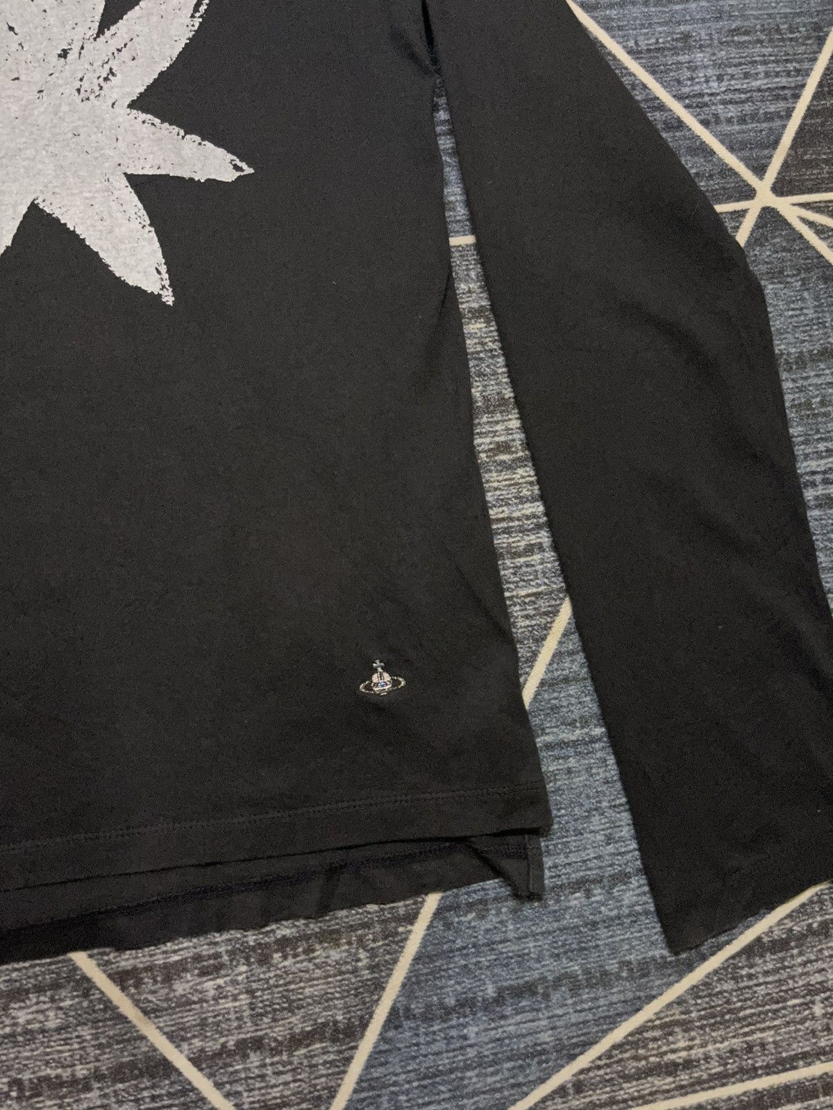 Vivienne Westwood VINTAGE VIVIENNE WESTWOOD LONGSLEEVE TSHIRT Size US S / EU 44-46 / 1 - 4 Thumbnail