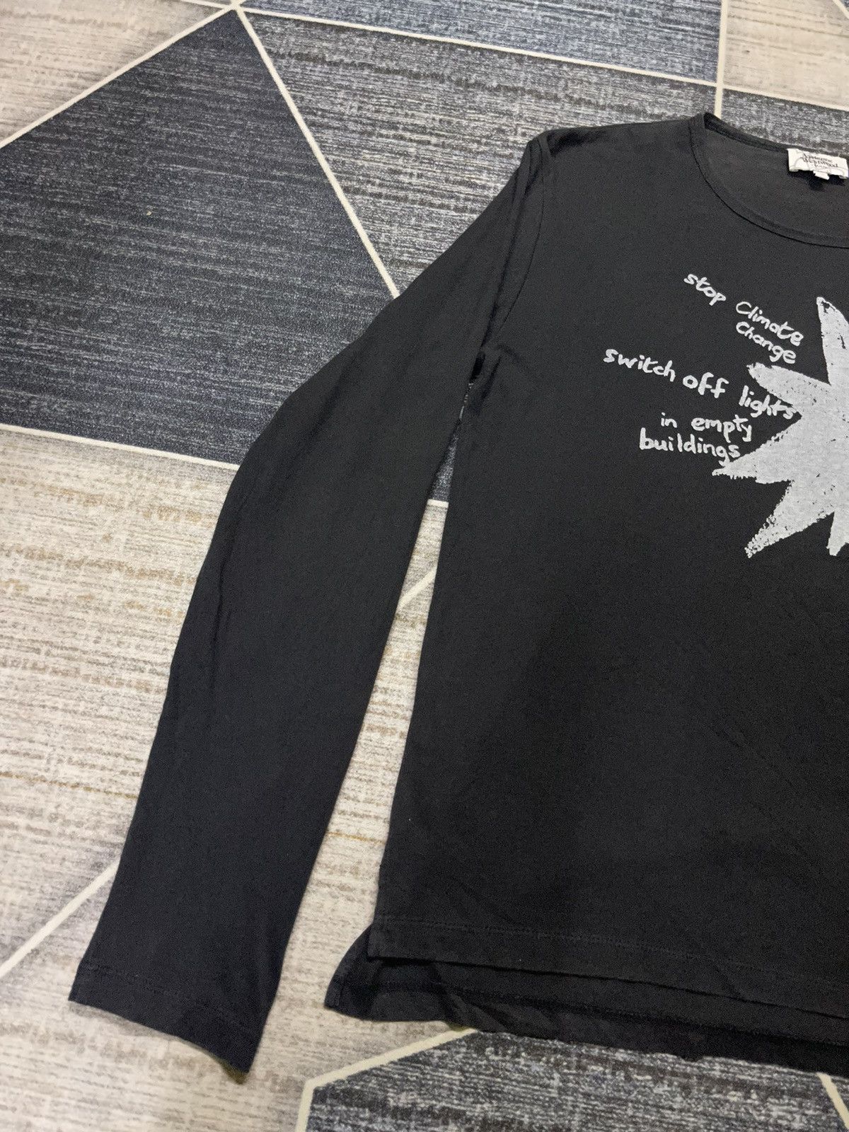 Vivienne Westwood VINTAGE VIVIENNE WESTWOOD LONGSLEEVE TSHIRT Size US S / EU 44-46 / 1 - 7 Thumbnail