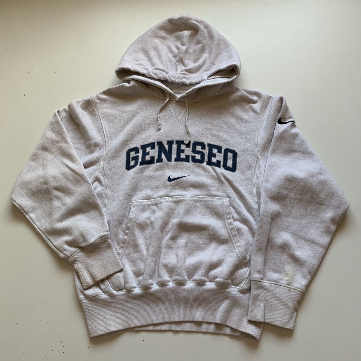 image of 2000S Nike Embroidered Center Swoosh Pullover Hoodie in White, Men's (Size XS)