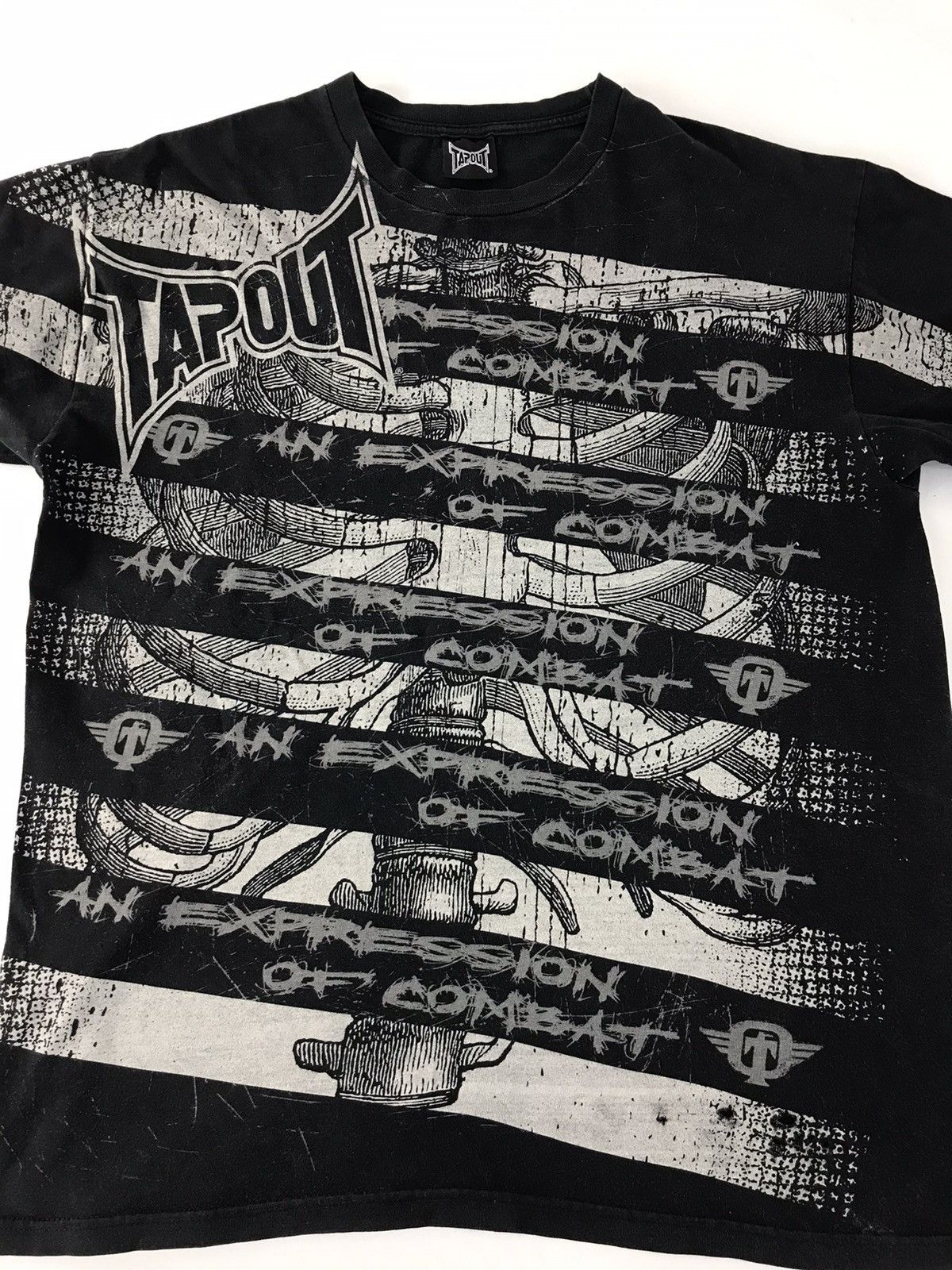 Vintage Tapout Expression Of Combat Rib Bone Gothic Striped Design Size US XL / EU 56 / 4 - 3 Thumbnail