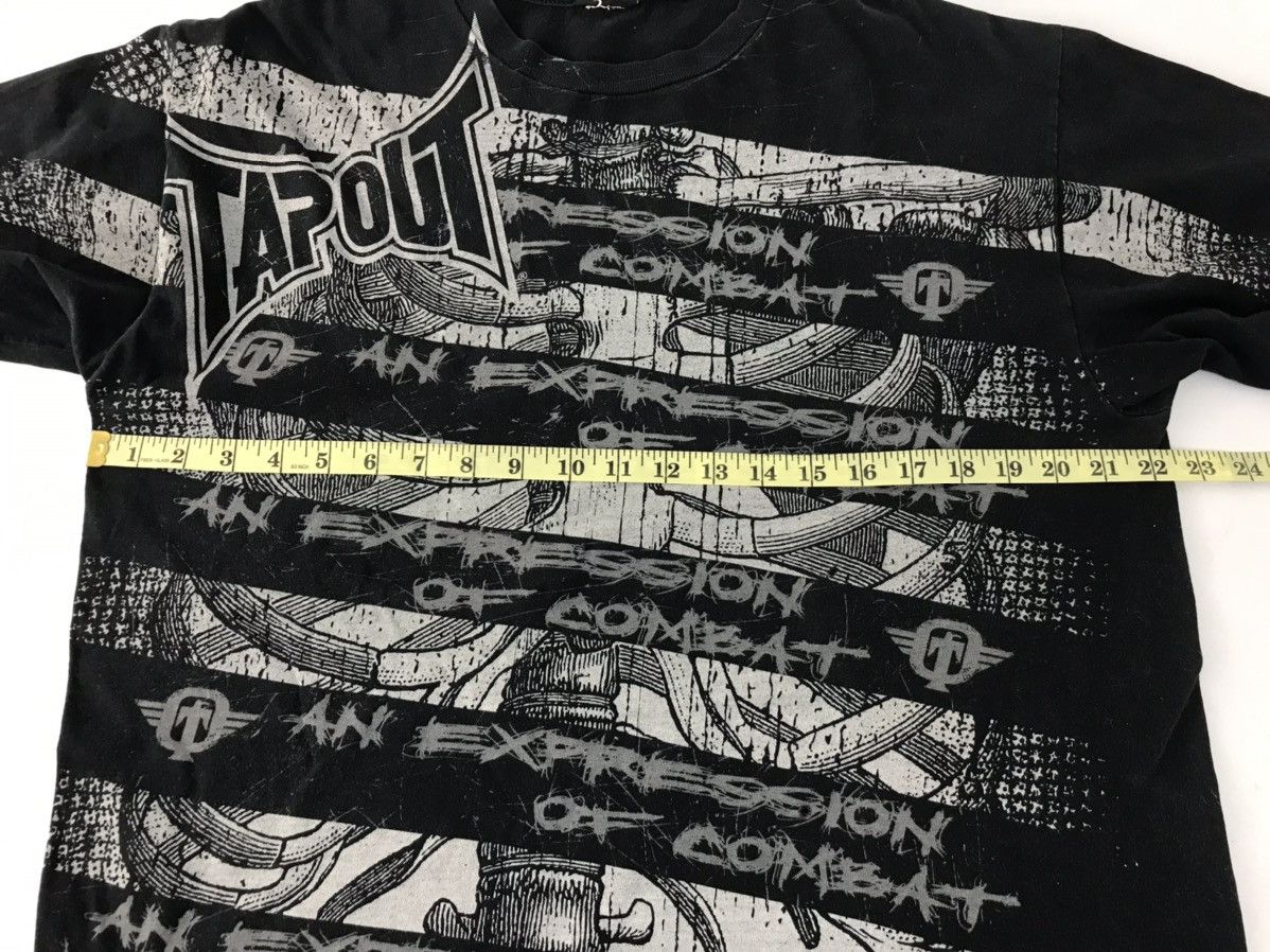 Vintage Tapout Expression Of Combat Rib Bone Gothic Striped Design Size US XL / EU 56 / 4 - 6 Thumbnail