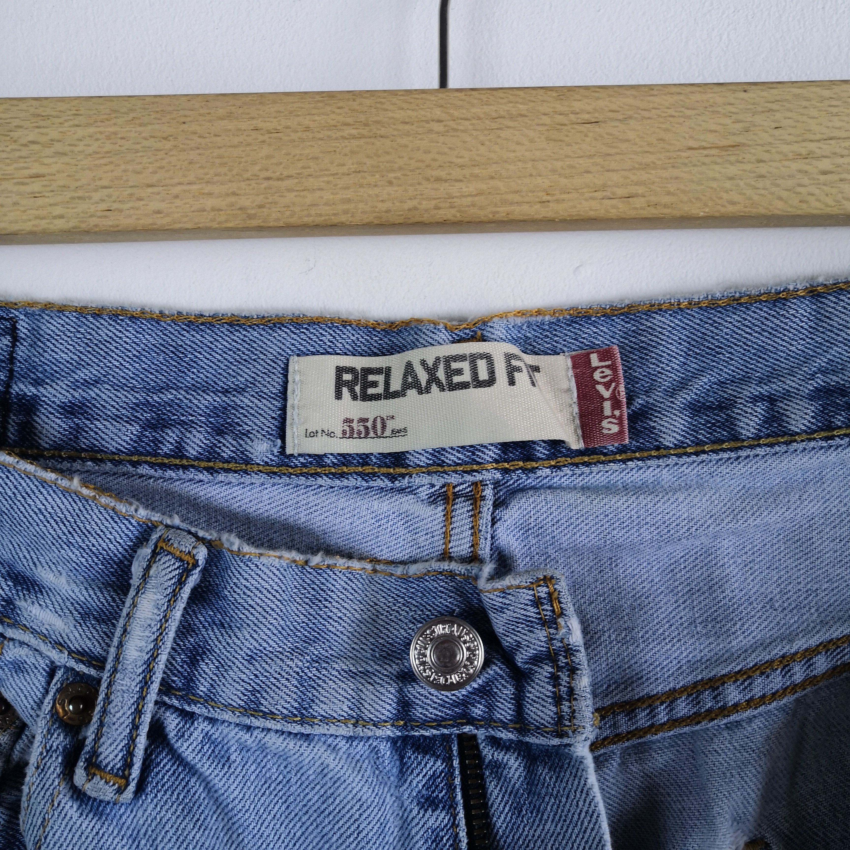 Levi's Vintage Levi's Distressed Jeans Levis 550 Light Wash Denim Size US 30 / EU 46 - 12 Thumbnail