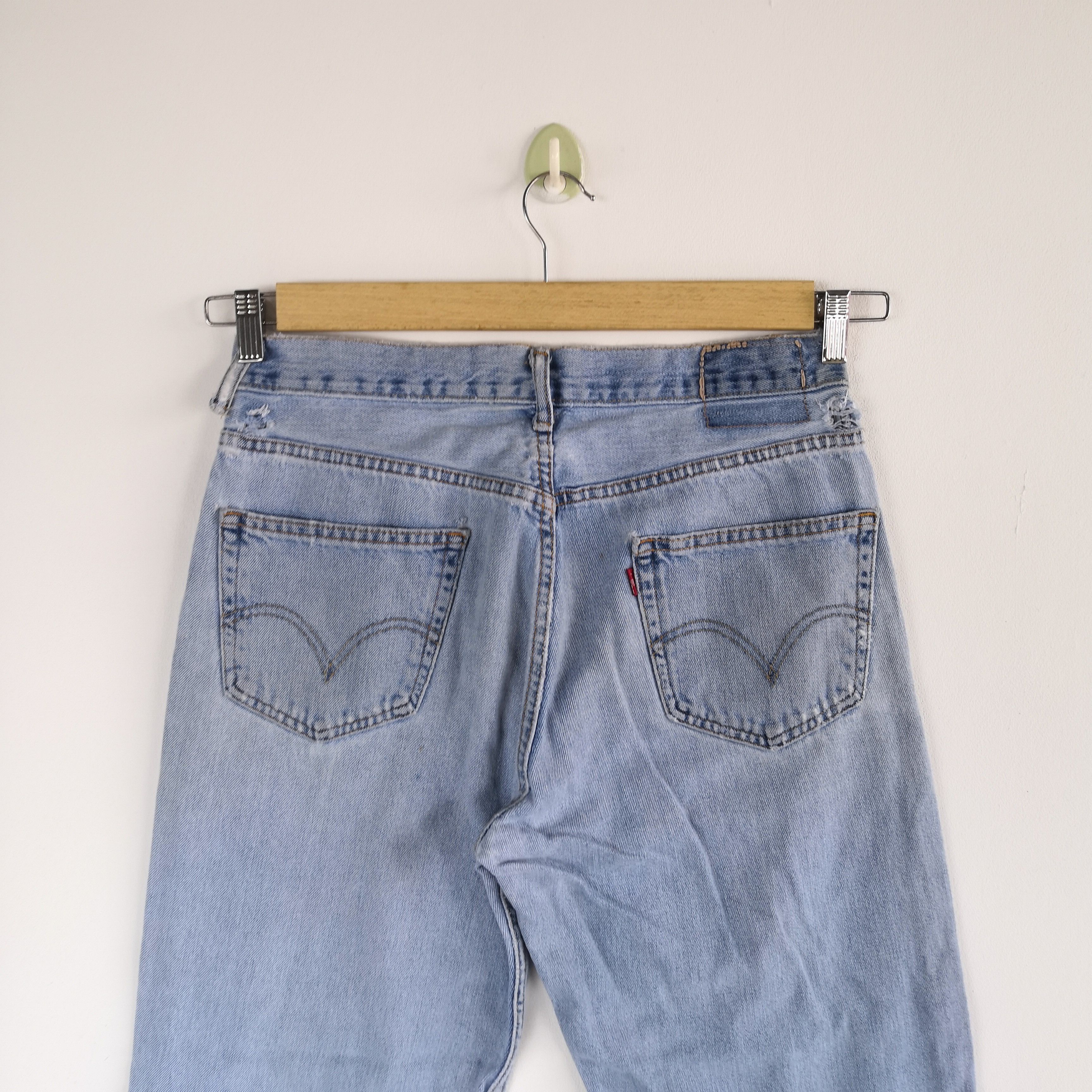 Levi's Vintage Levi's Distressed Jeans Levis 550 Light Wash Denim Size US 30 / EU 46 - 5 Thumbnail