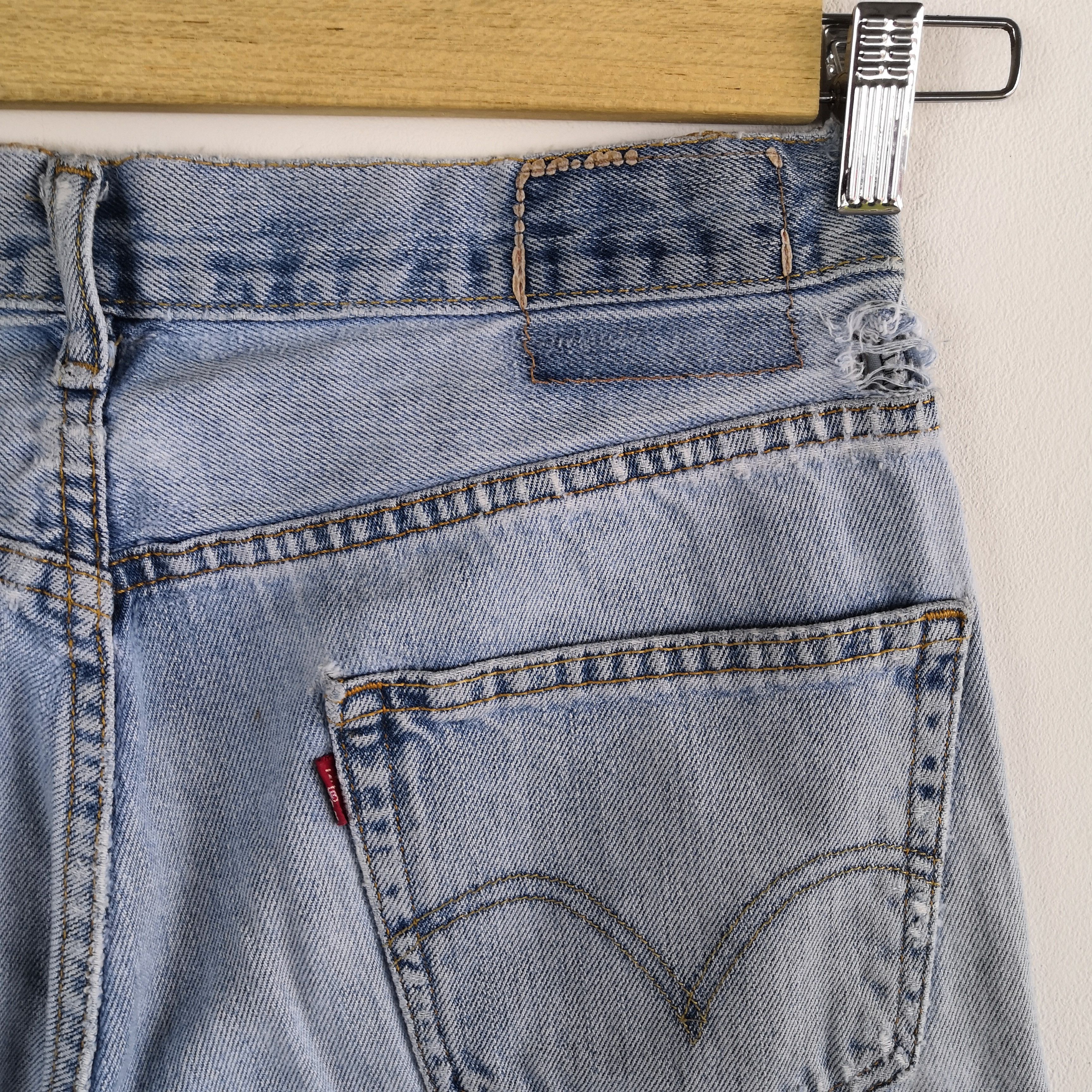 Levi's Vintage Levi's Distressed Jeans Levis 550 Light Wash Denim Size US 30 / EU 46 - 7 Thumbnail