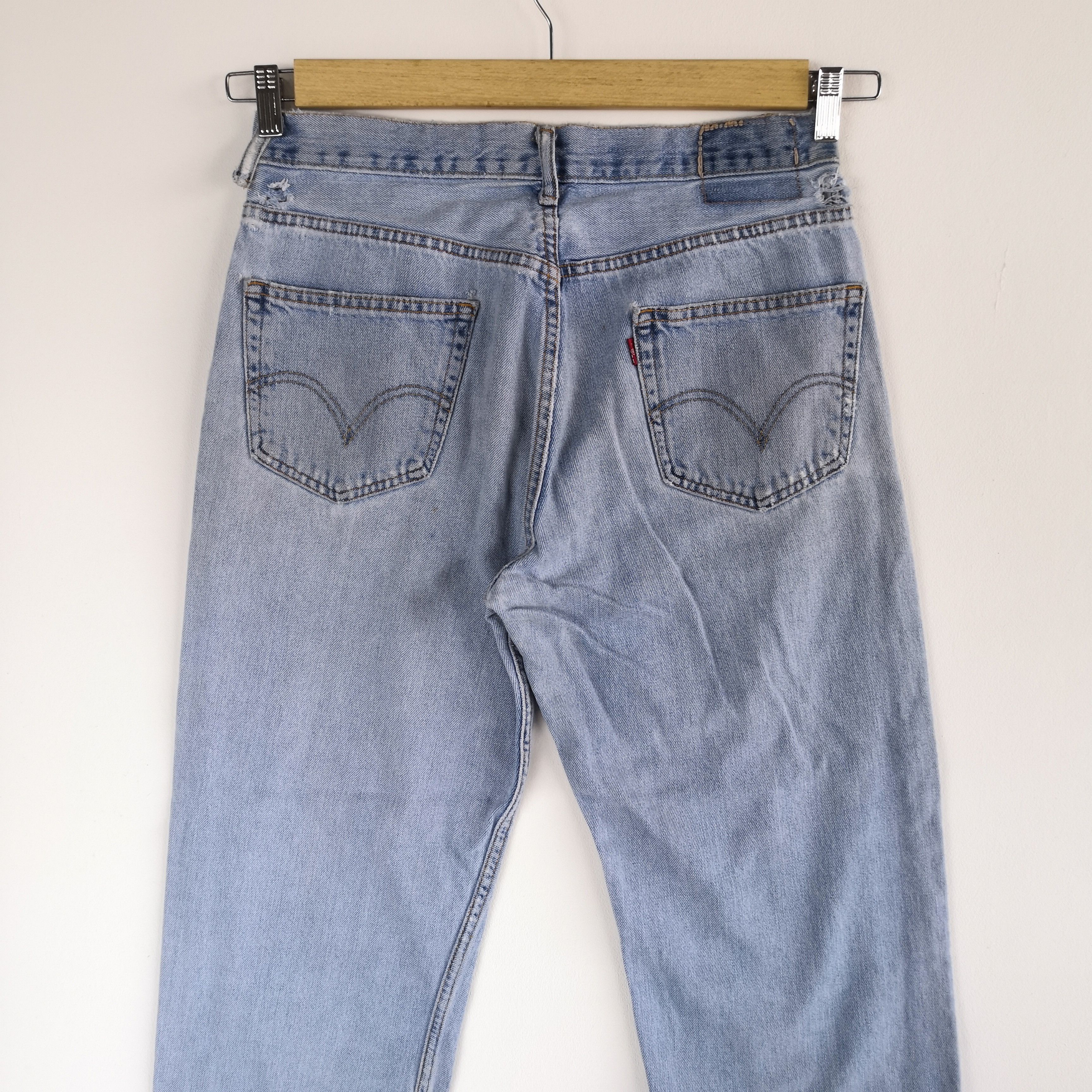 Levi's Vintage Levi's Distressed Jeans Levis 550 Light Wash Denim Size US 30 / EU 46 - 6 Thumbnail