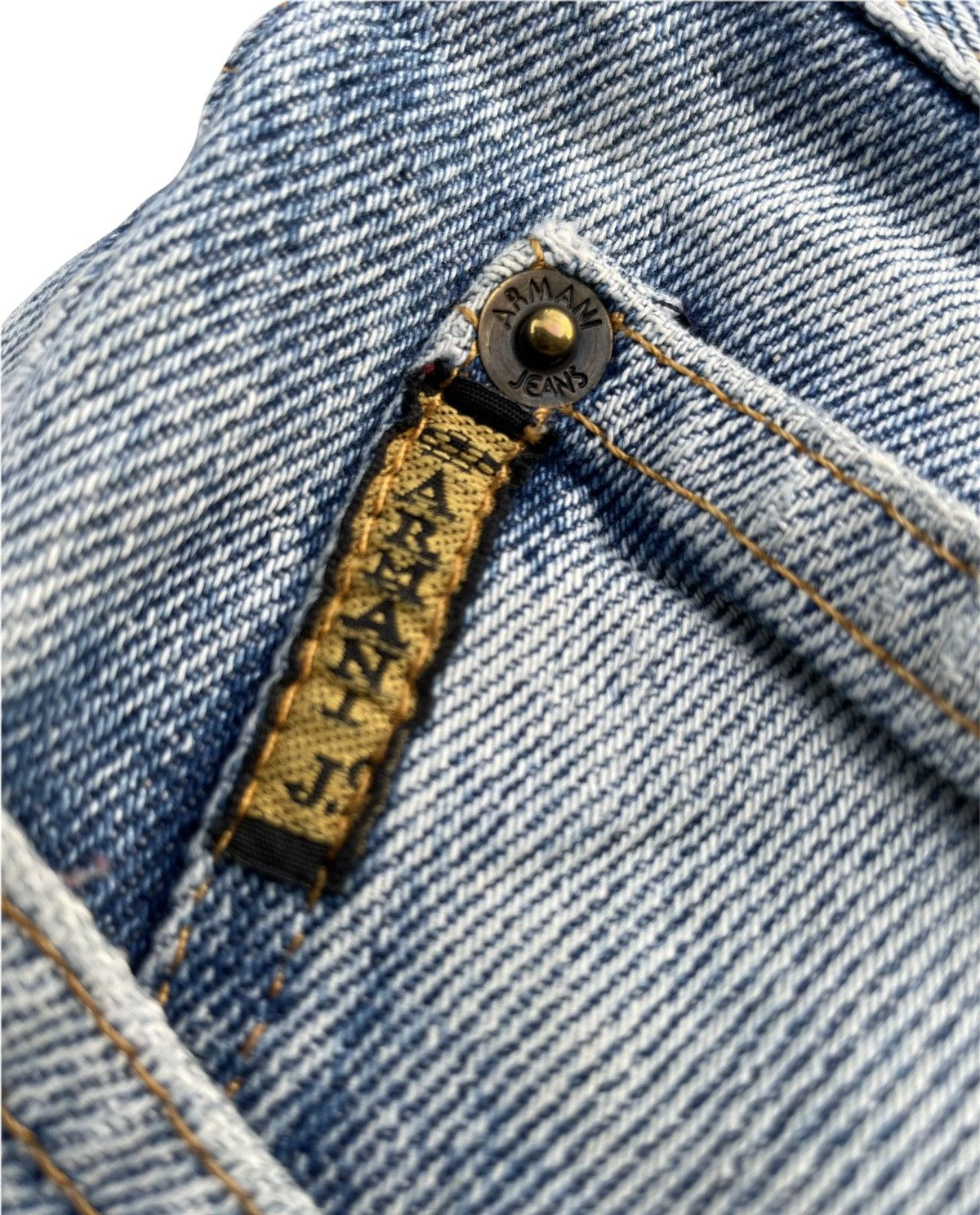 Armani Armani Jeans Vintage Lot 1 Aging Distressed Denim Size US 33 - 10 Thumbnail