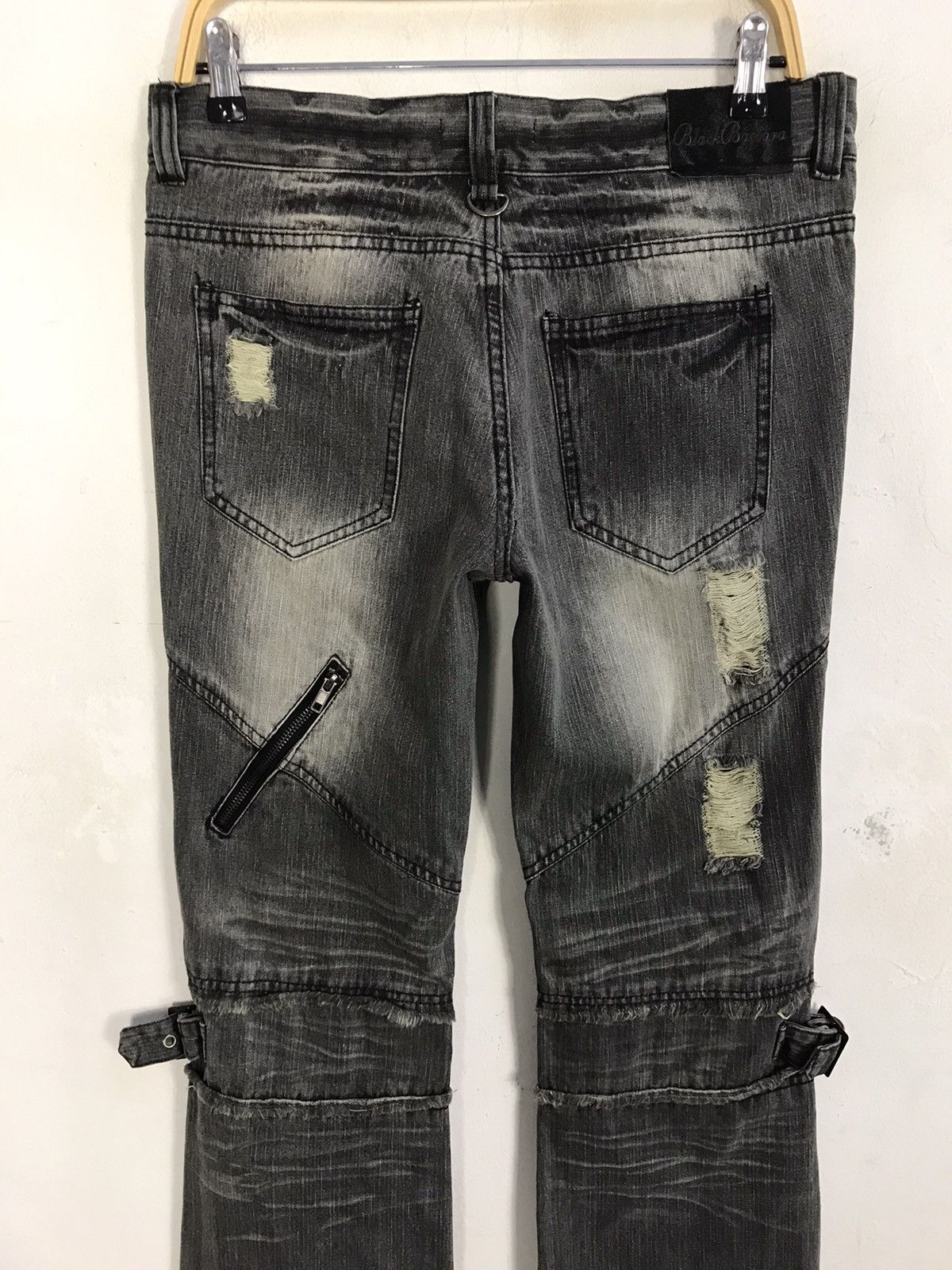 Japanese Brand Vintage Black Baccara Bondage Punk Distressed Denim Jeans Size US 32 / EU 48 - 14 Thumbnail