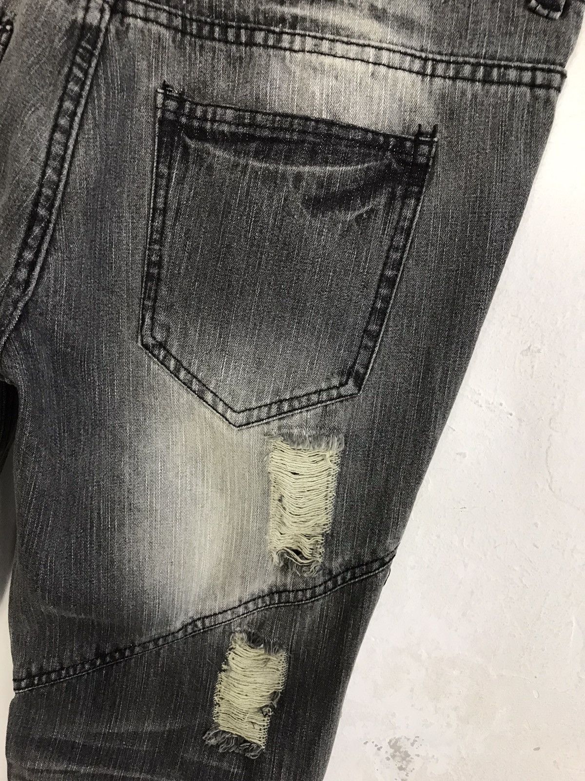 Japanese Brand Vintage Black Baccara Bondage Punk Distressed Denim Jeans Size US 32 / EU 48 - 17 Thumbnail