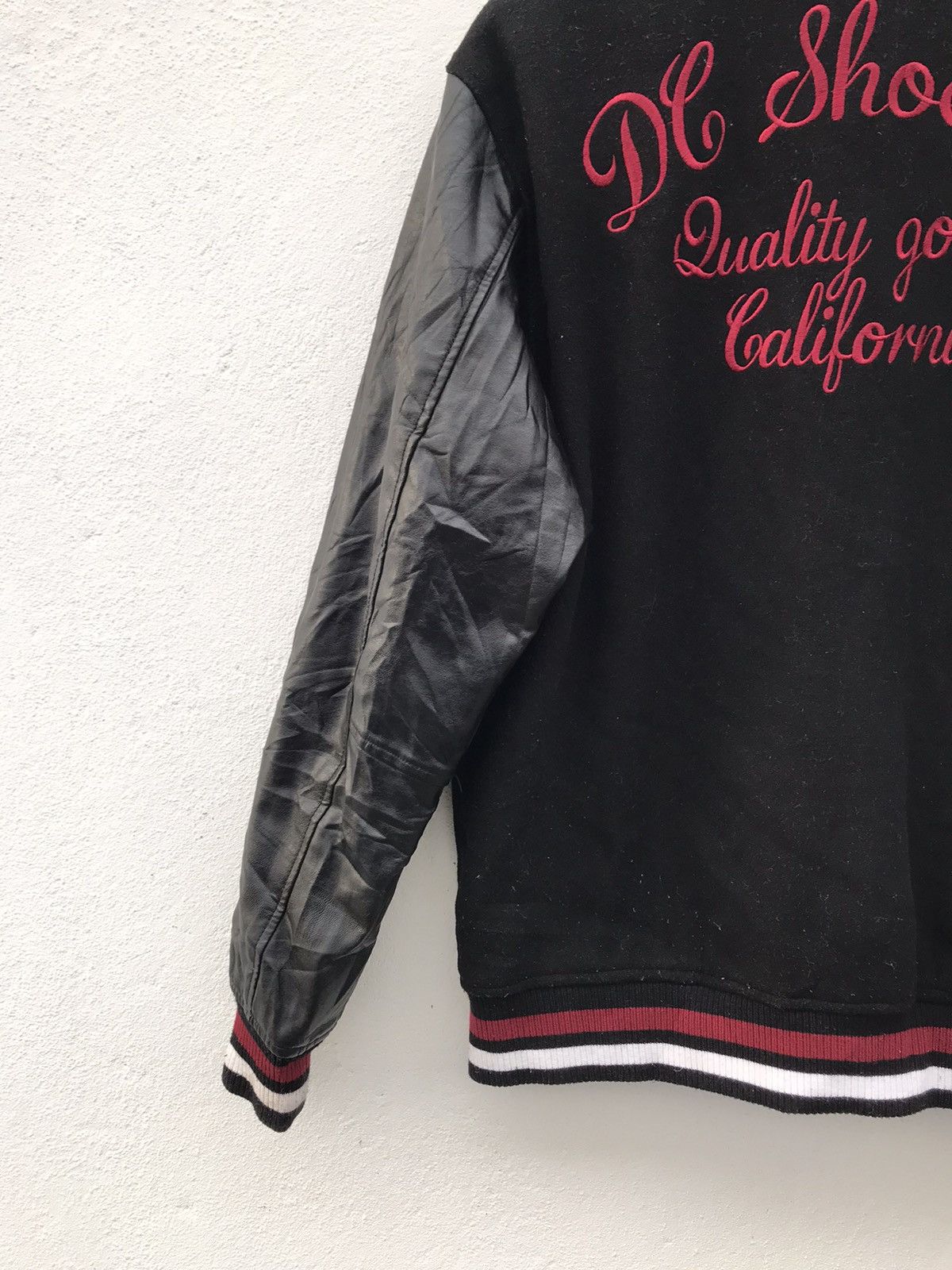 DC DC SHOES varsity jacket embroidery logo Size US M / EU 48-50 / 2 - 11 Thumbnail