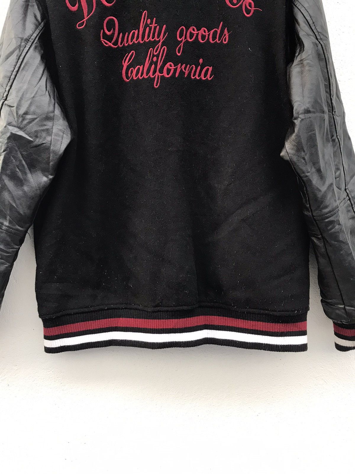 DC DC SHOES varsity jacket embroidery logo Size US M / EU 48-50 / 2 - 10 Thumbnail