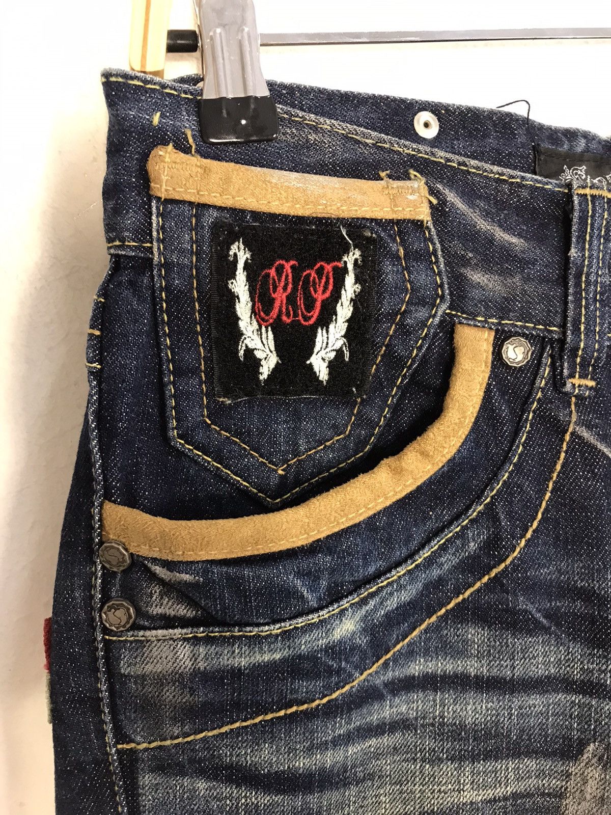 Japanese Brand Vintage Red Pepper Back Side Pocket Design Bucket Back Size US 29 - 7 Thumbnail