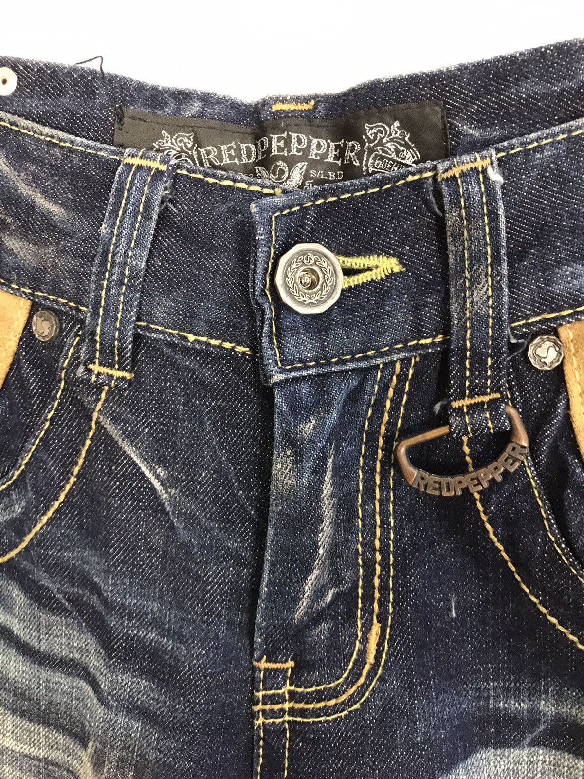 Japanese Brand Vintage Red Pepper Back Side Pocket Design Bucket Back Size US 29 - 6 Thumbnail