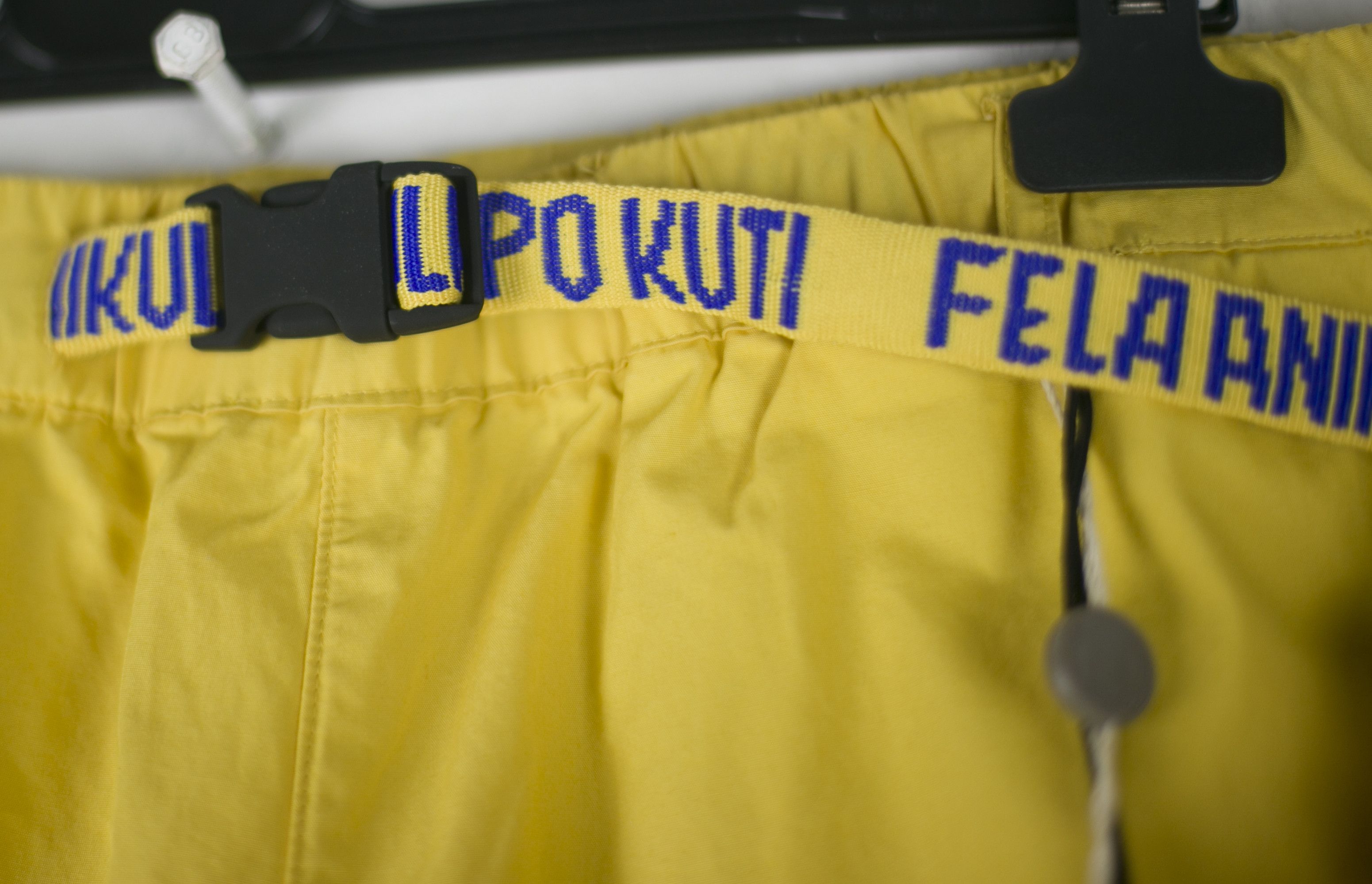 Carhartt Wip NWT Carhartt WIP x Fela Kuti Pant Samoan Sun Yellow Size L Size US 34 / EU 50 - 3 Thumbnail