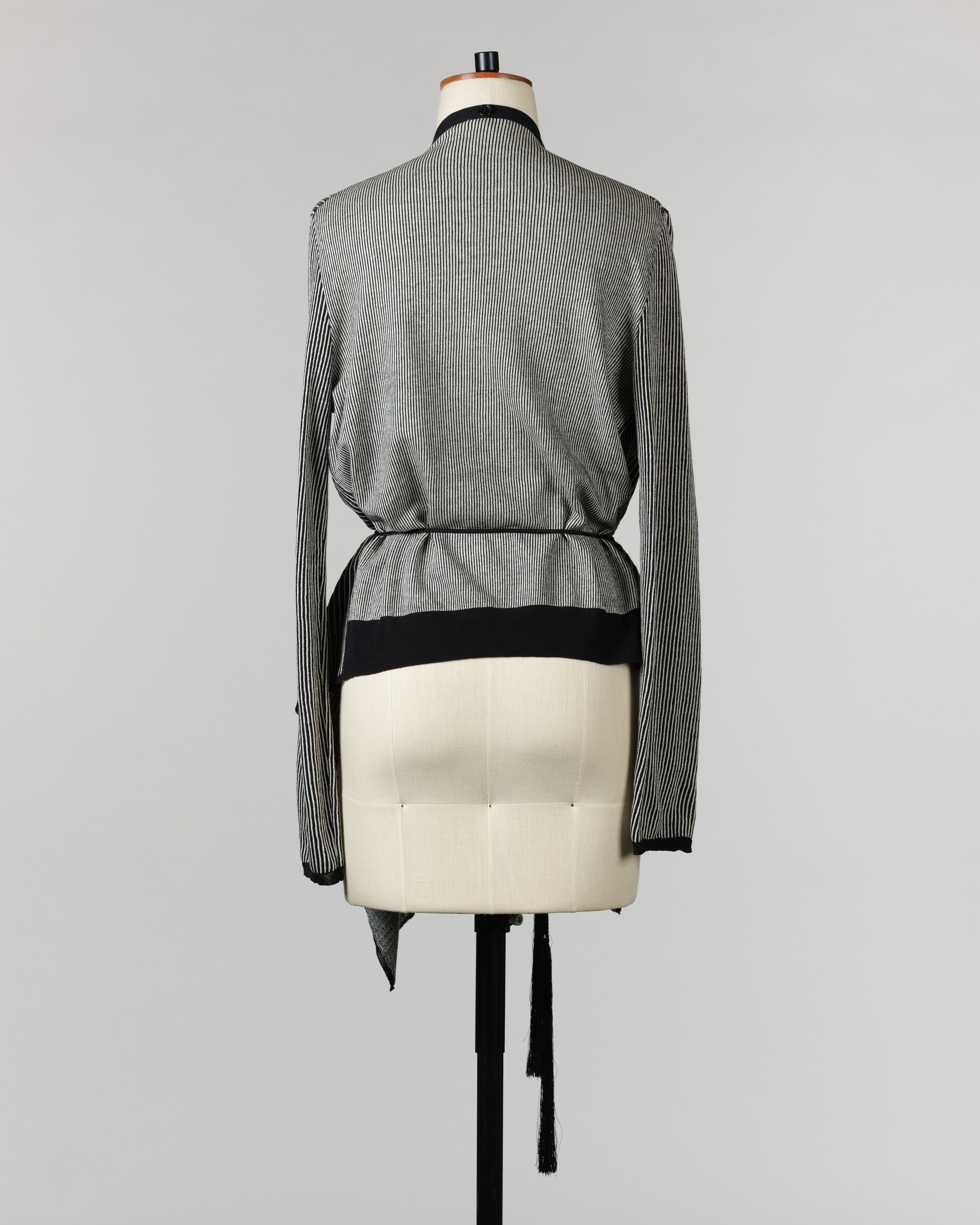 Ann Demeulemeester SS 2012 Linen Cardigan with Tassel belt Size S / US 4 / IT 40 - 4 Thumbnail
