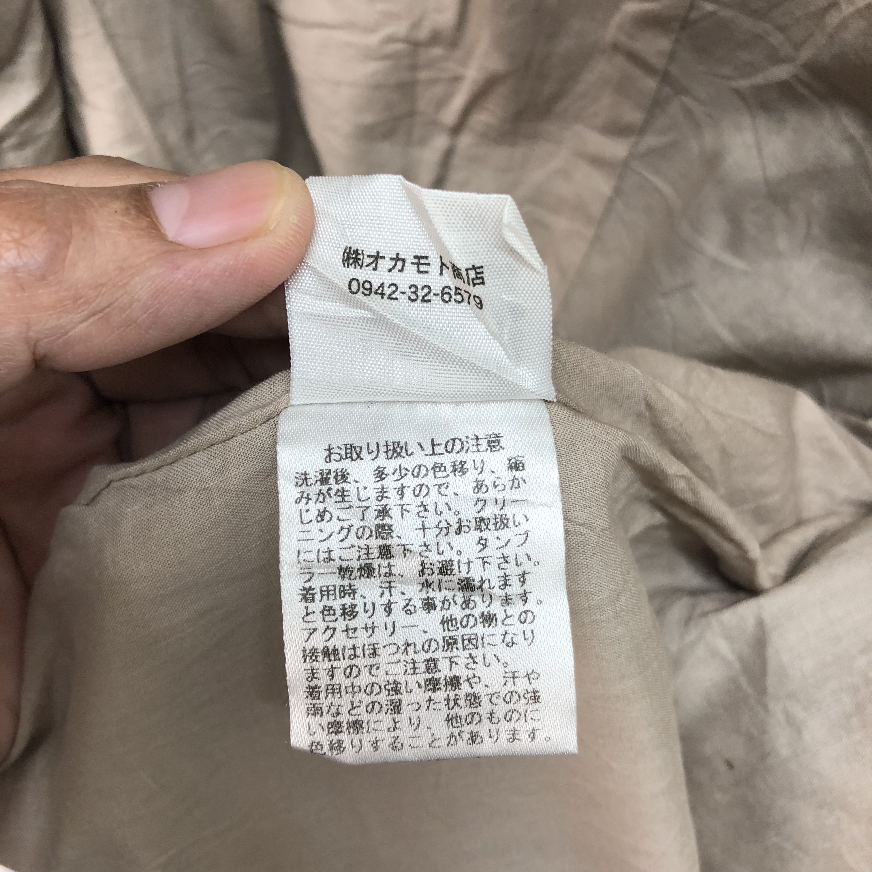 Japanese Brand KURUMI Nice Design Hooded Wool Vest #5912-213 Size S / US 4 / IT 40 - 9 Thumbnail