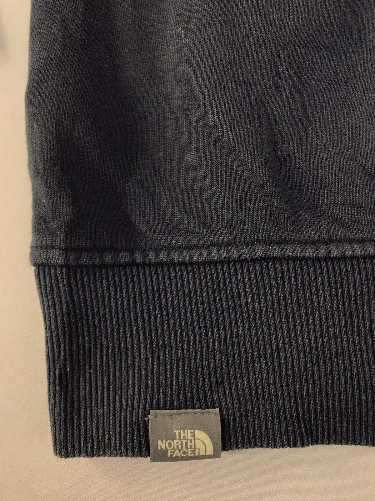 The North Face The North Face Pull Over Hoodies Brand Box Logo Design Size US M / EU 48-50 / 2 - 12 Thumbnail