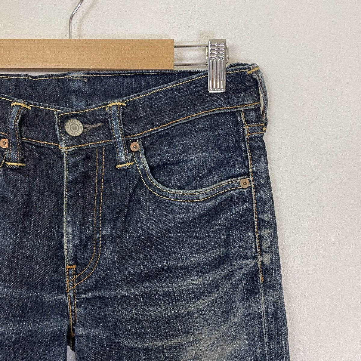 Levi's Vintage Levis 511 Faded Denim Jeans Size US 29 - 2 Thumbnail