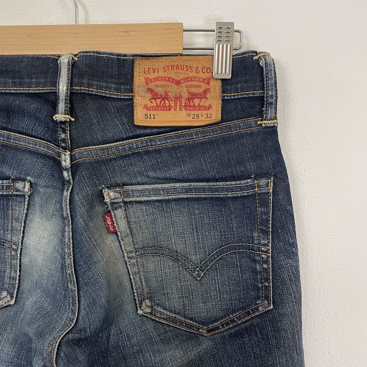 Levi's Vintage Levis 511 Faded Denim Jeans Size US 29 - 10 Thumbnail