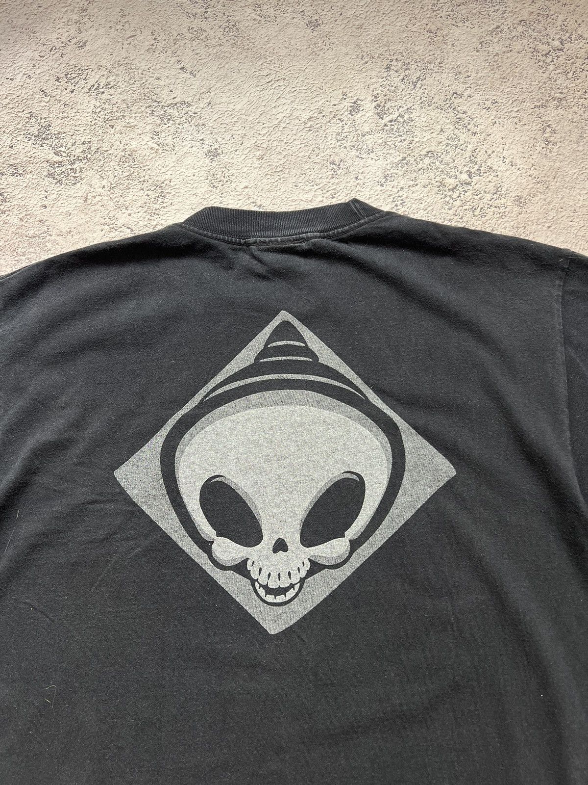Vintage Vintage Blind Skateboards Reaper Tee Shirt Size US L / EU 52-54 / 3 - 1 Thumbnail