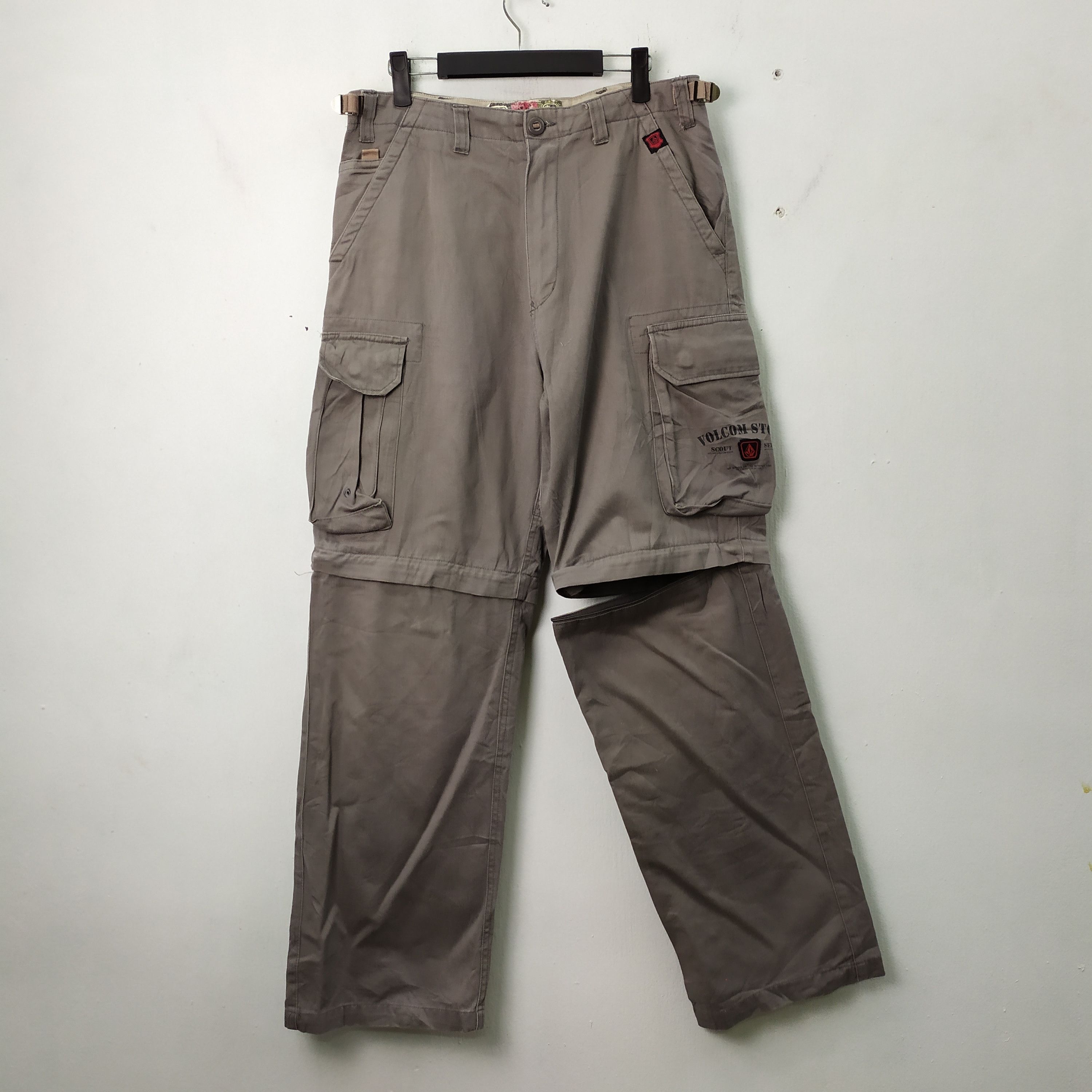 Volcom VOLCOM FADED VINTAGE CARGO PANTS Size US 32 / EU 48 - 1 Thumbnail