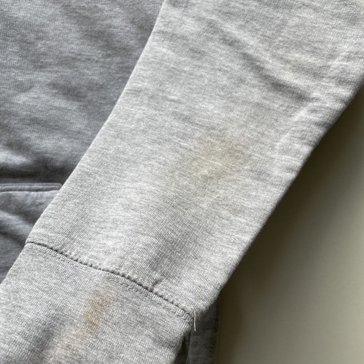 Nike Vintage 2000s Nike Embroidered Swoosh Hoodie Grey Medium Size US M / EU 48-50 / 2 - 3 Thumbnail