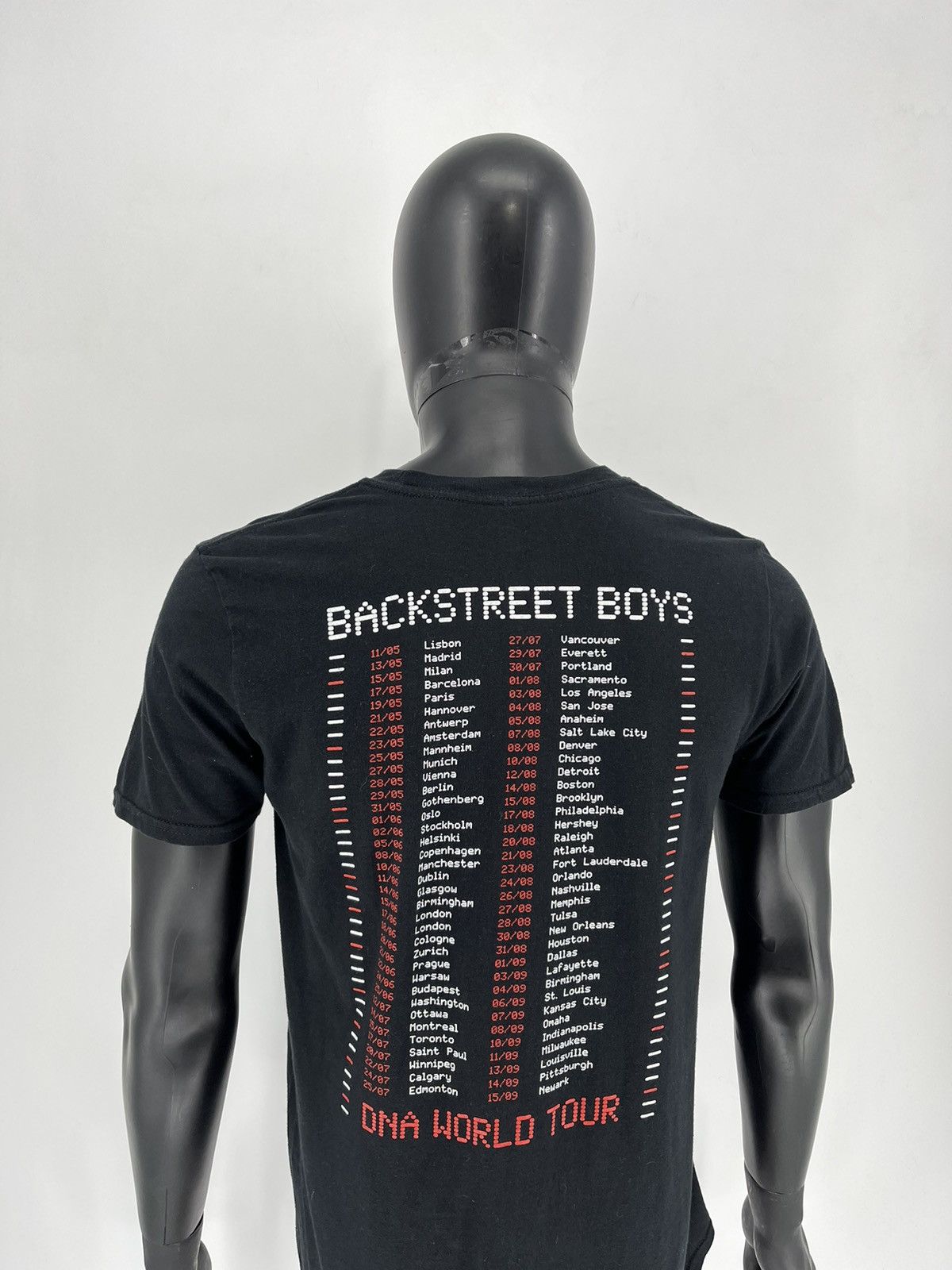 Band Tees Vintage Backstreet Boys tour tee Size US M / EU 48-50 / 2 - 12 Thumbnail