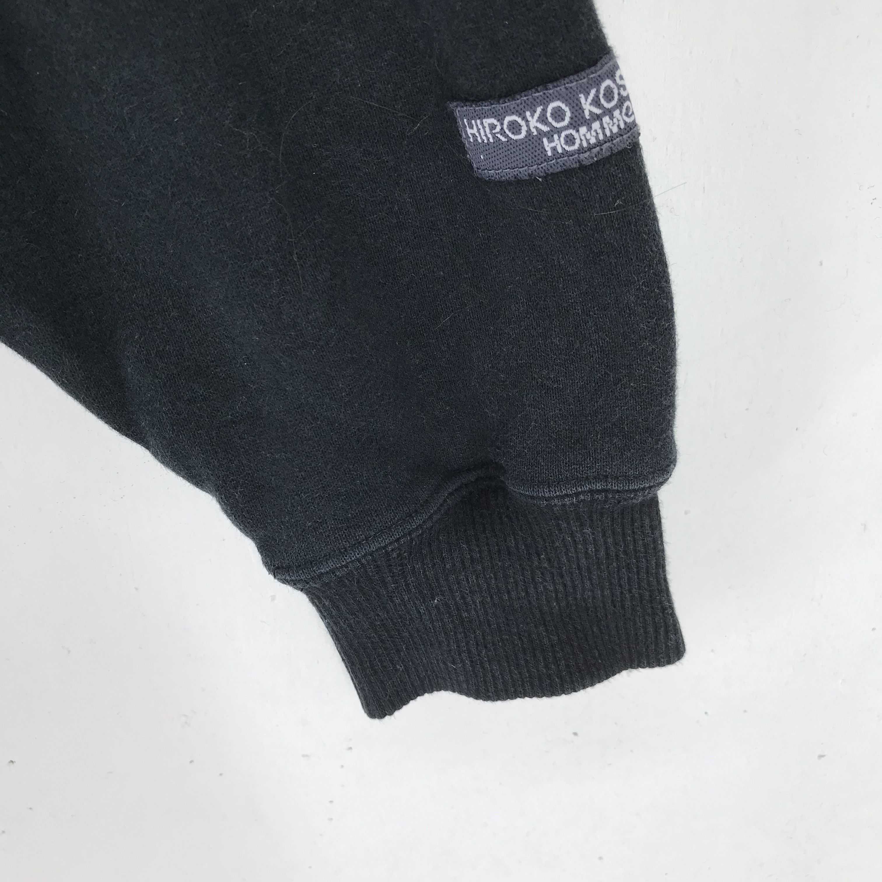 Hiroko Koshino Homme Vintage Hiroko Koshino Homme Big Logo Sweatshirt #2121-82 Size US S / EU 44-46 / 1 - 7 Thumbnail