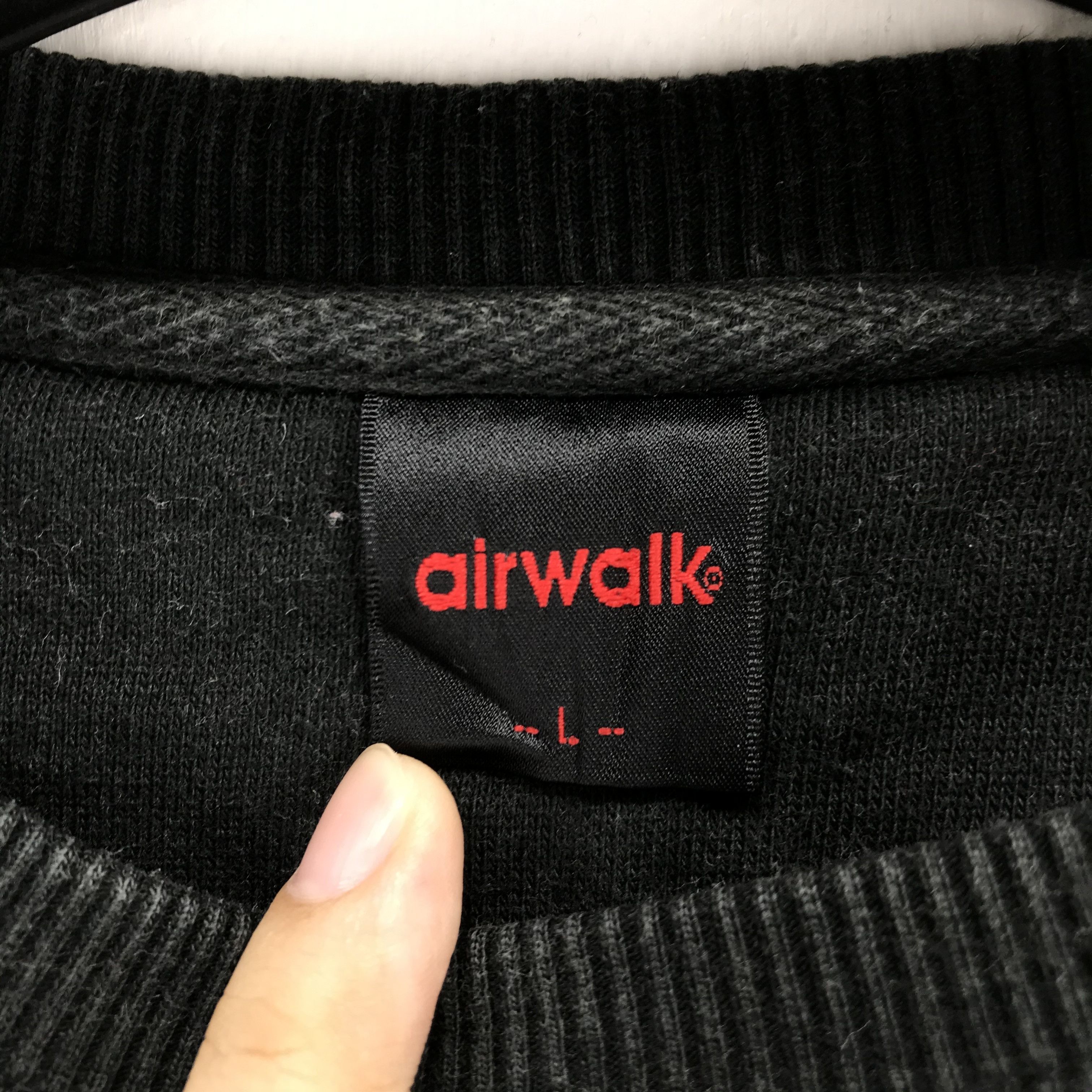 Airwalk AIRWALK Big Logo Sweatshirts #2077-81 Size US L / EU 52-54 / 3 - 6 Thumbnail