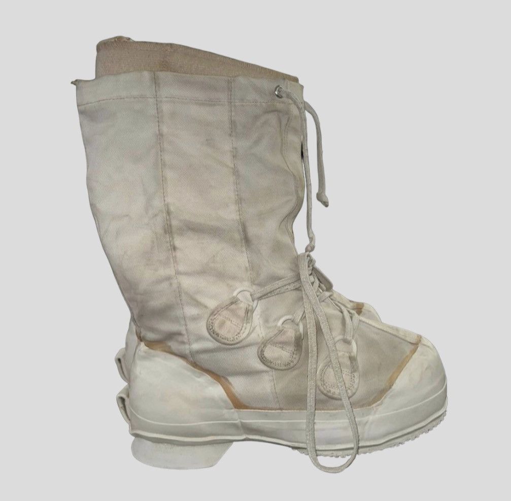 Vintage Off White Military Issue Mukluk Boots Size US 13 / EU 46 - 7 Thumbnail