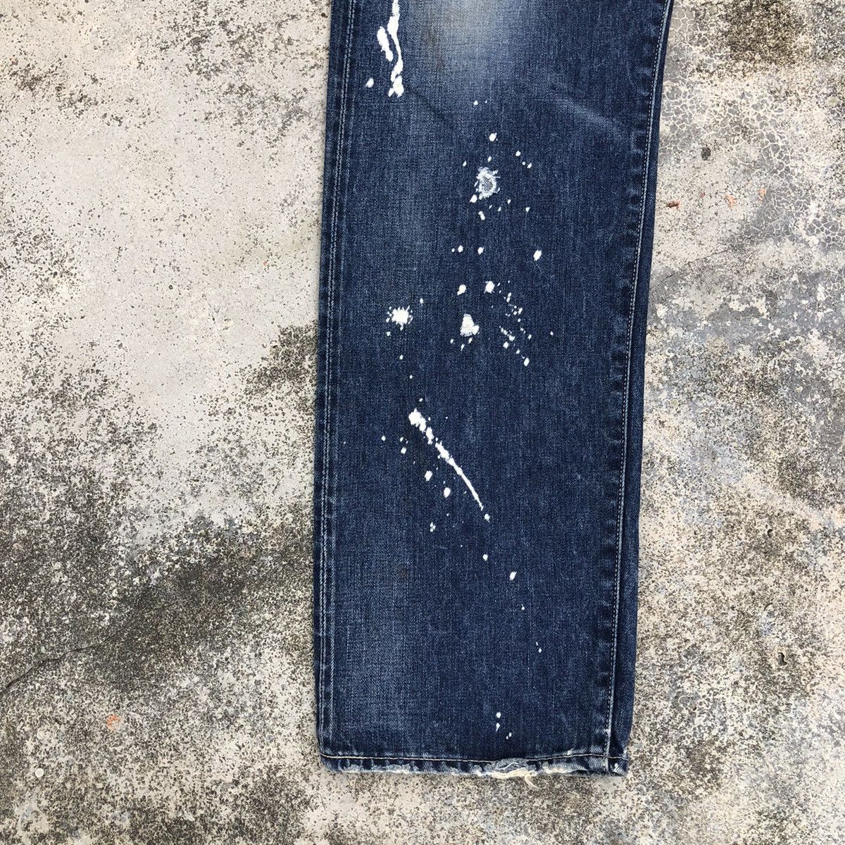 Vintage Vintage Levis 501XX Big E LVC Distressed design OG Size US 35 - 8 Thumbnail